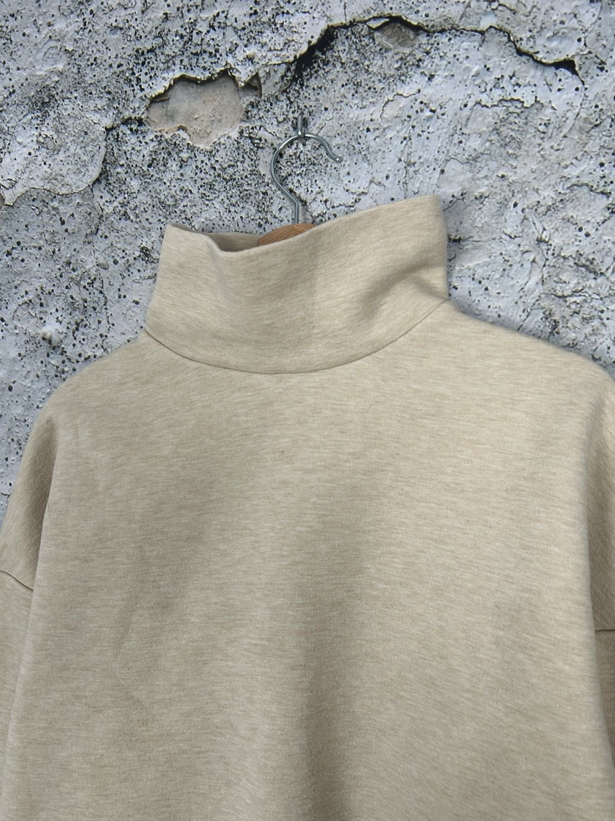 Cos COS Beige Sweater Turtleneck Designer Scandi Basic Size XS / US 0-2 / IT 36-38 - 3 Thumbnail