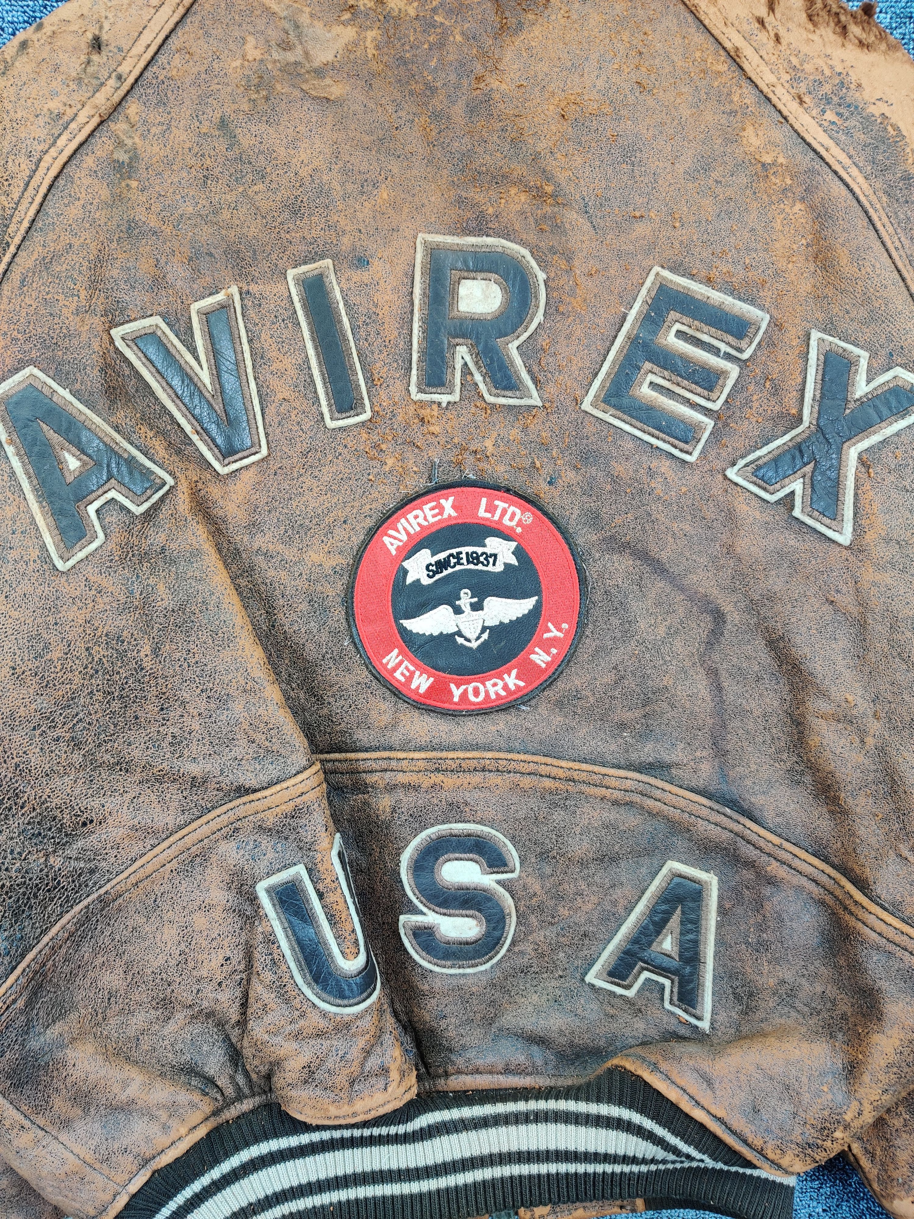 Avirex Thrashed Vintage 90s Avirex USA Varsity Leather Jacket Size US XS / EU 42 / 0 - 3 Thumbnail