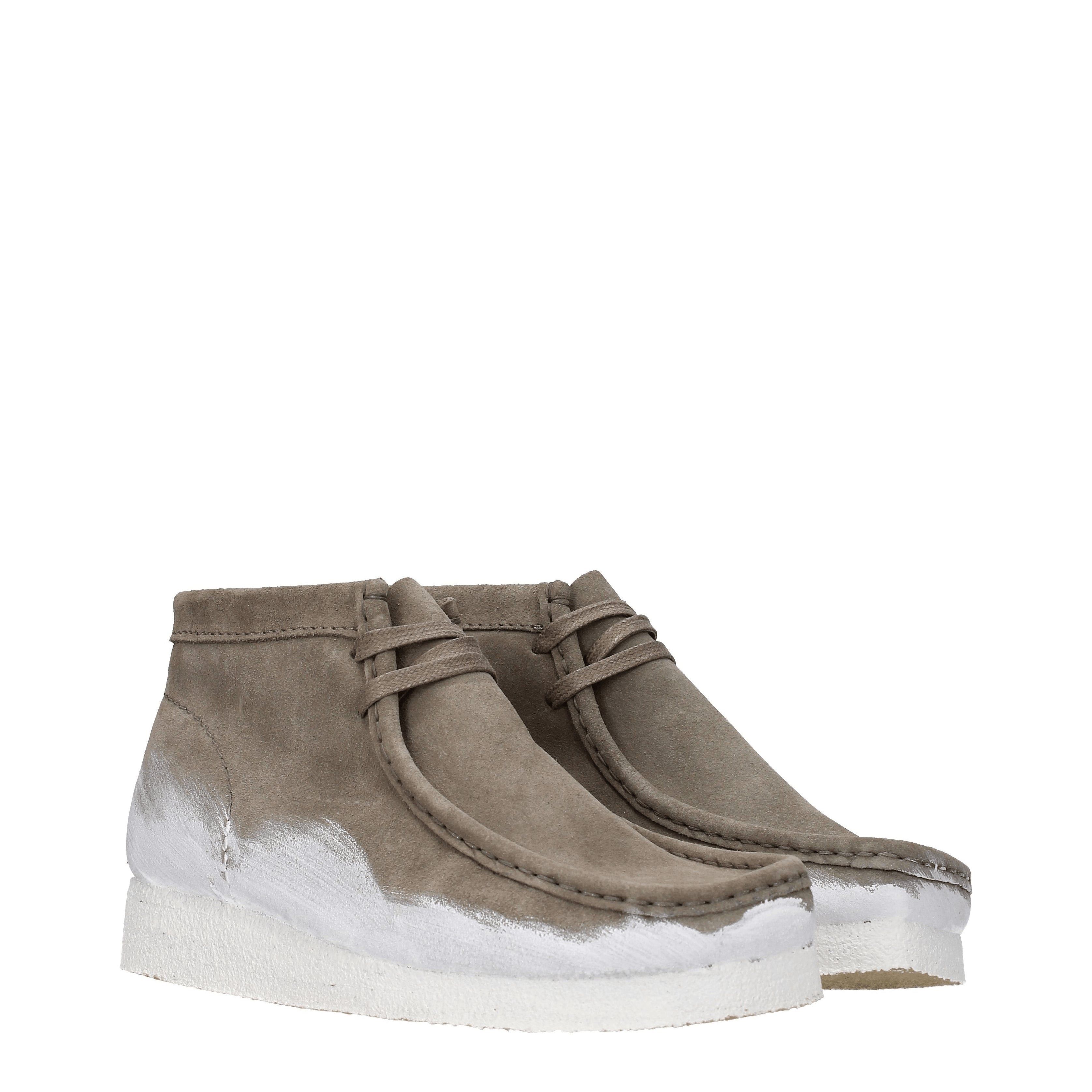 Clarks Boots Size US 9 / EU 42 - 1 Thumbnail