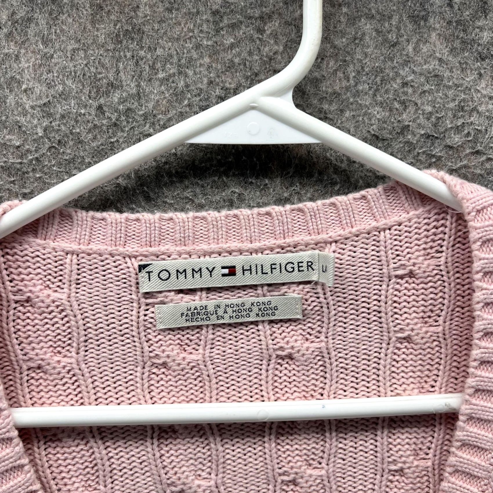 Tommy Hilfiger Tommy Hilfiger Sweater Womens Medium Pink Cable Knit V-Neck Pullover Cotton Size M / US 6-8 / IT 42-44 - 3 Thumbnail