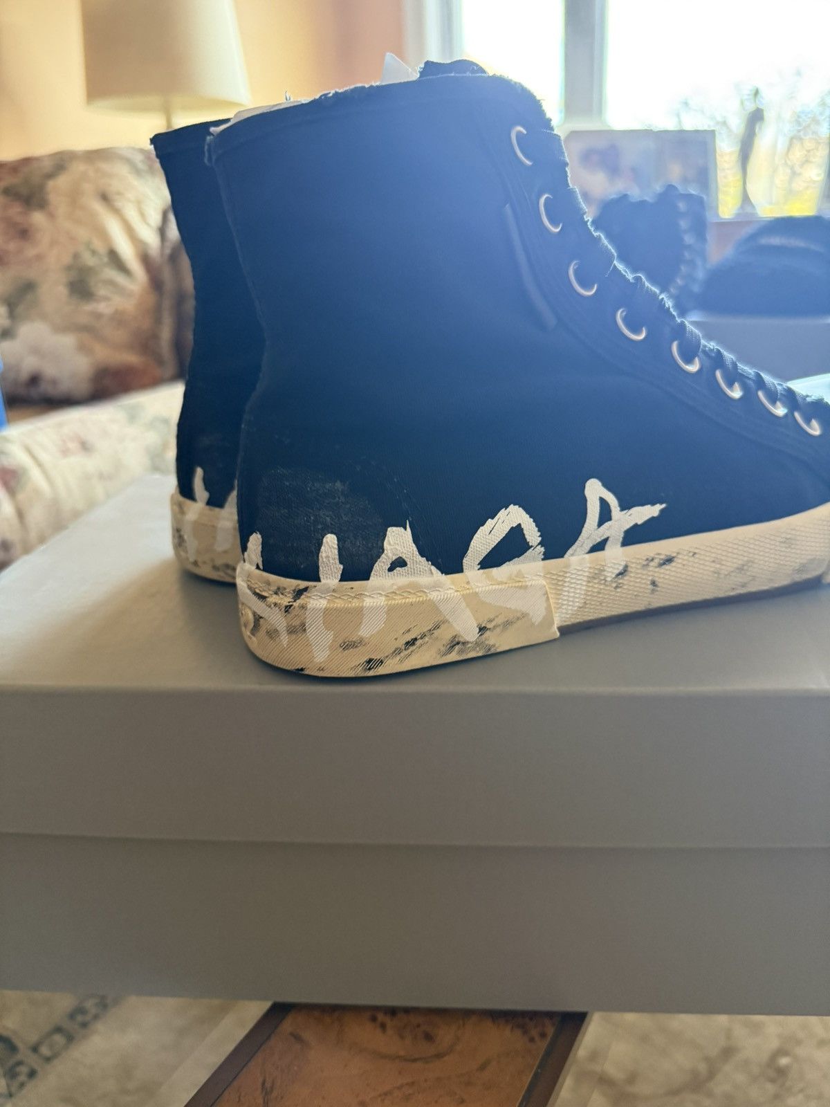 Balenciaga Balenciaga Paris High Top Graffiti Sneaker Size US 9 / EU 42 - 6 Thumbnail