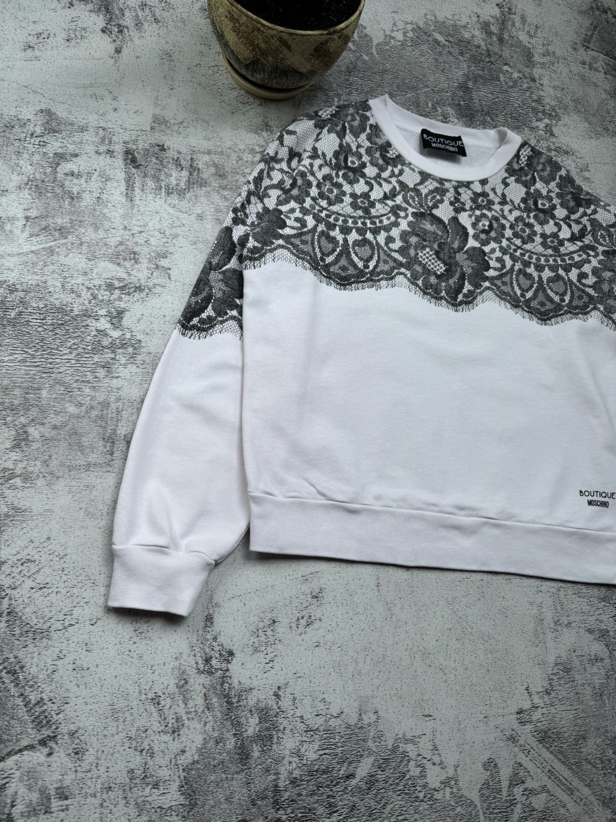 Boutique Moschino Vintage Rare Monogram Boutique Moschino Print Sweatshirt Size M / US 6-8 / IT 42-44 - 3 Thumbnail