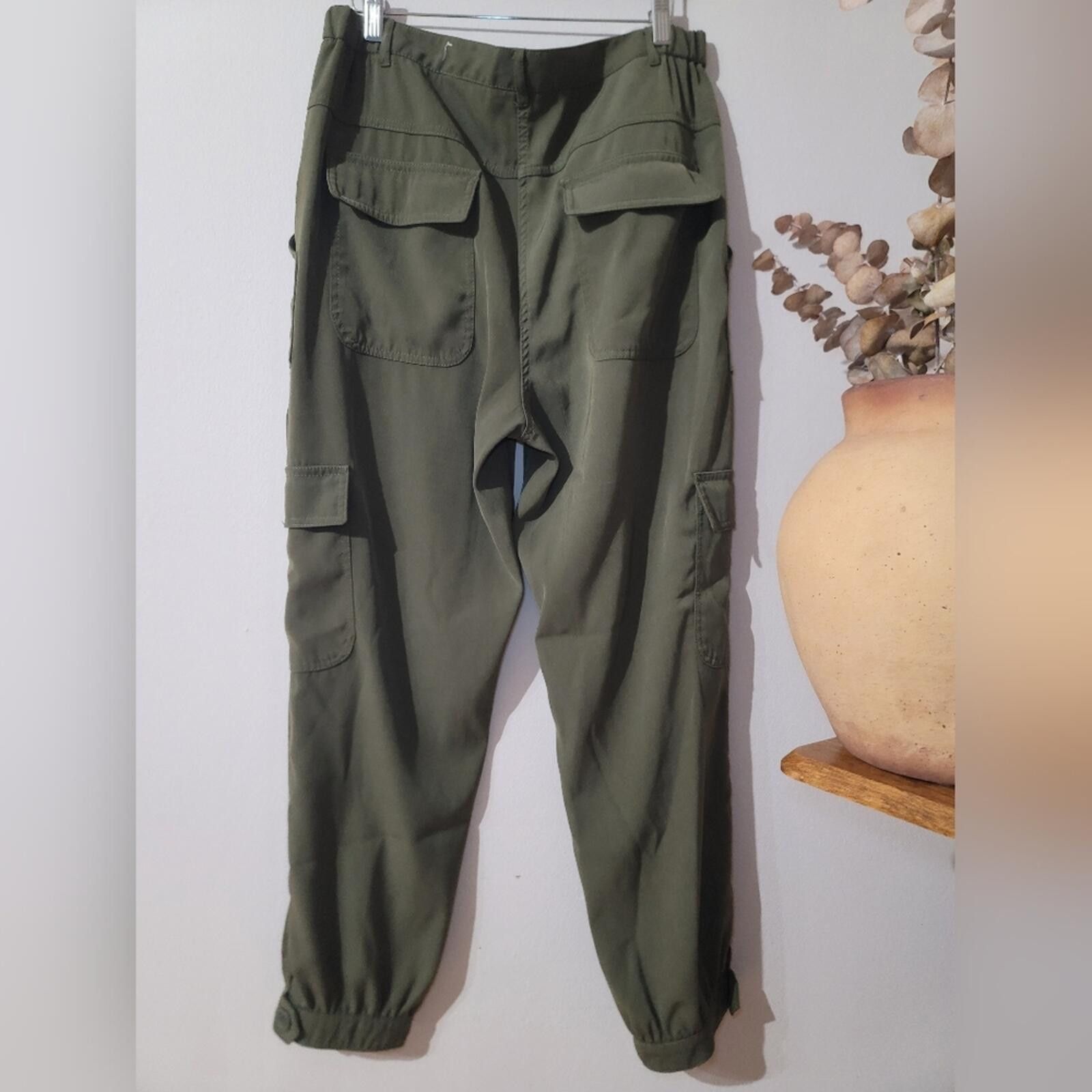 Other Max Studio Olive Green Utility Cargo Jogger streetwear Sz L Size 36" / US 14 / IT 50 - 6 Thumbnail