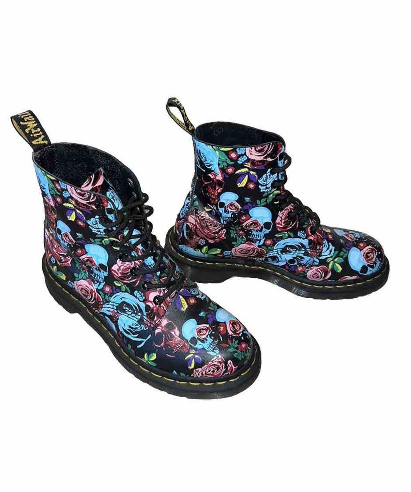 Dr. Martens Dr. Martens 1460 Boots Sz 7 EU 38 Black With Skulls & Roses Size US 7 / IT 37 - 12 Thumbnail