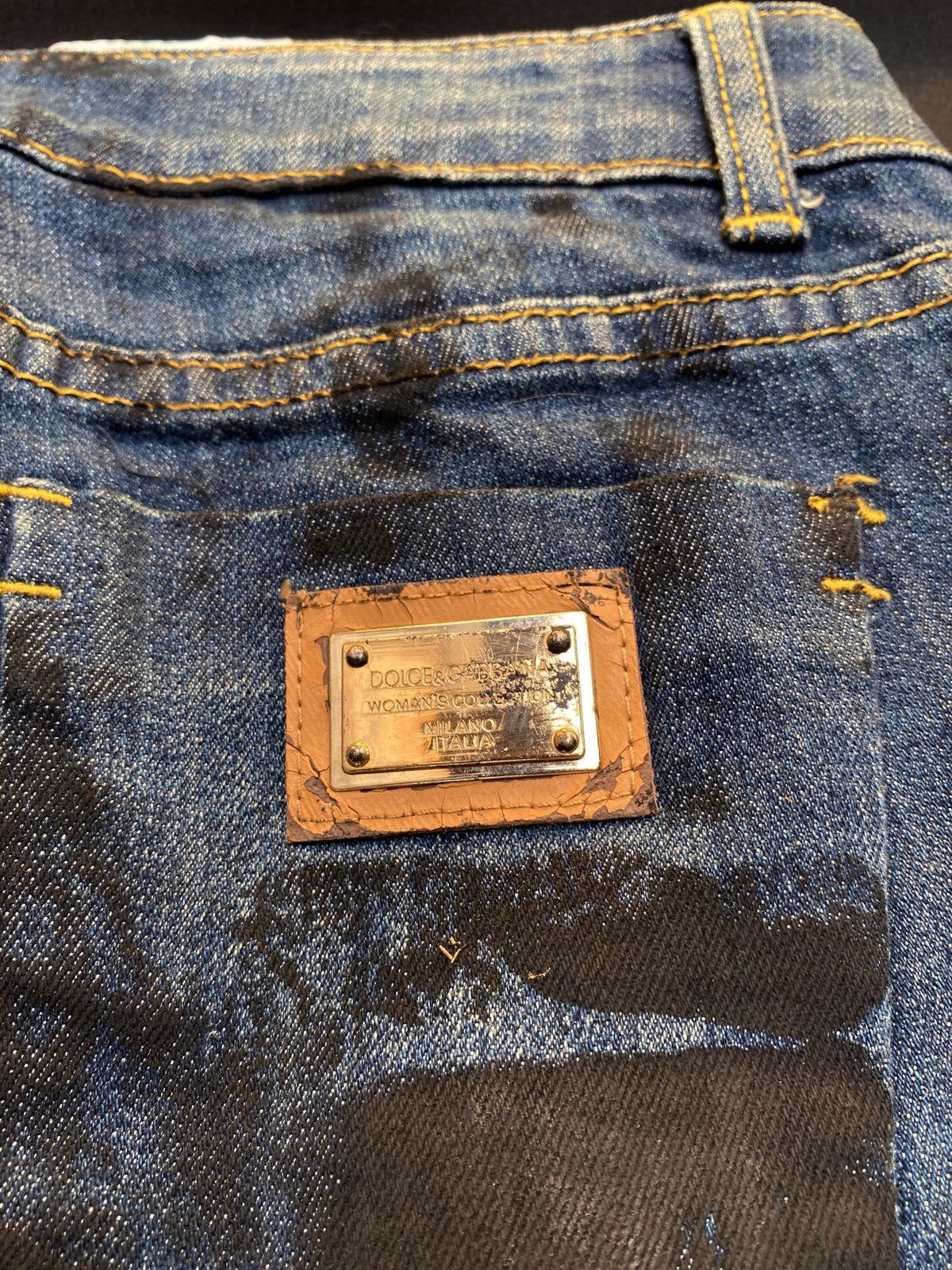 Dolce & Gabbana × Vintage Vintage D&G Dolce & Gabbana Trompe l’oeil Painted Denim Size 28" / US 6 / IT 42 - 7 Thumbnail