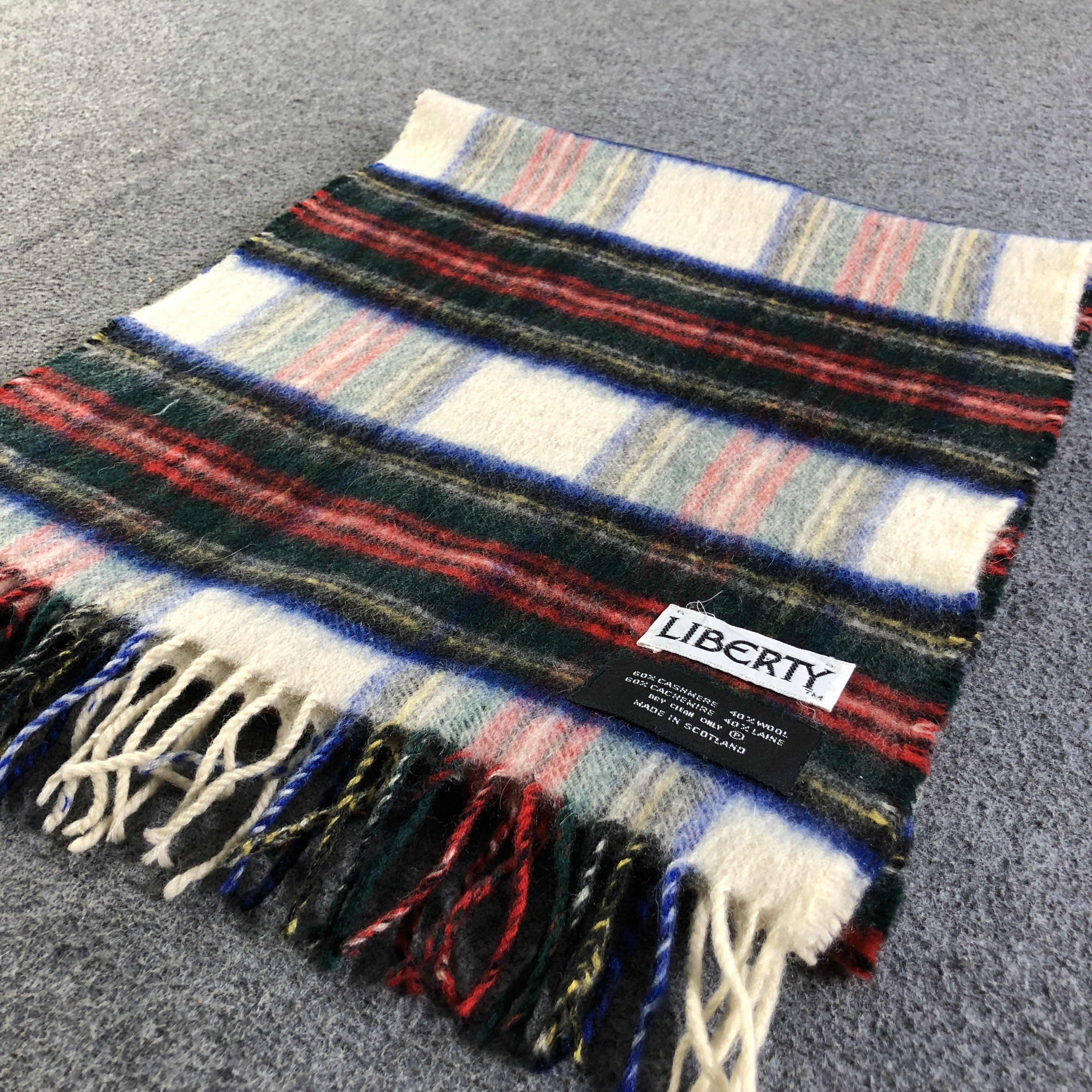 Liberty Liberty Tartan Cashmere/Wool Scarf Muffler Neckwear V2750 Size ONE SIZE - 3 Thumbnail