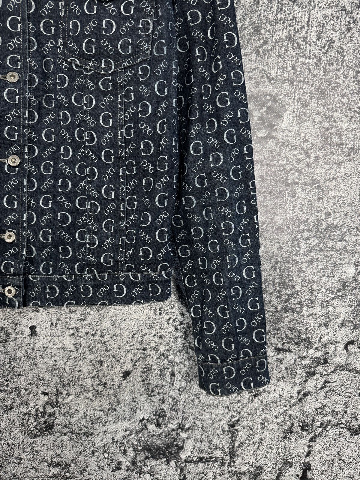 Guess GUESS Vintage Denim Jacket Monogram Logo Italy Size L Size L / US 10 / IT 46 - 5 Thumbnail