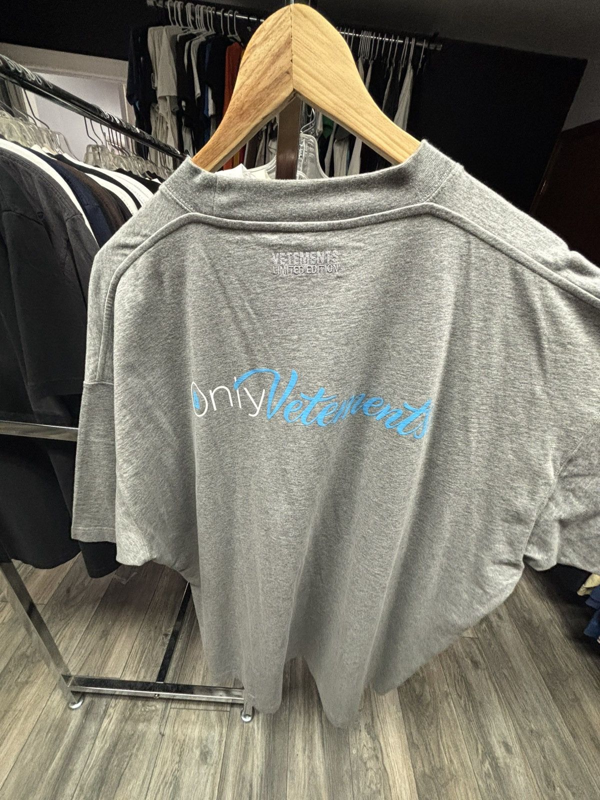 Vetements Limited Edition only vetements t-shirt Size US L / EU 52-54 / 3 - 3 Thumbnail