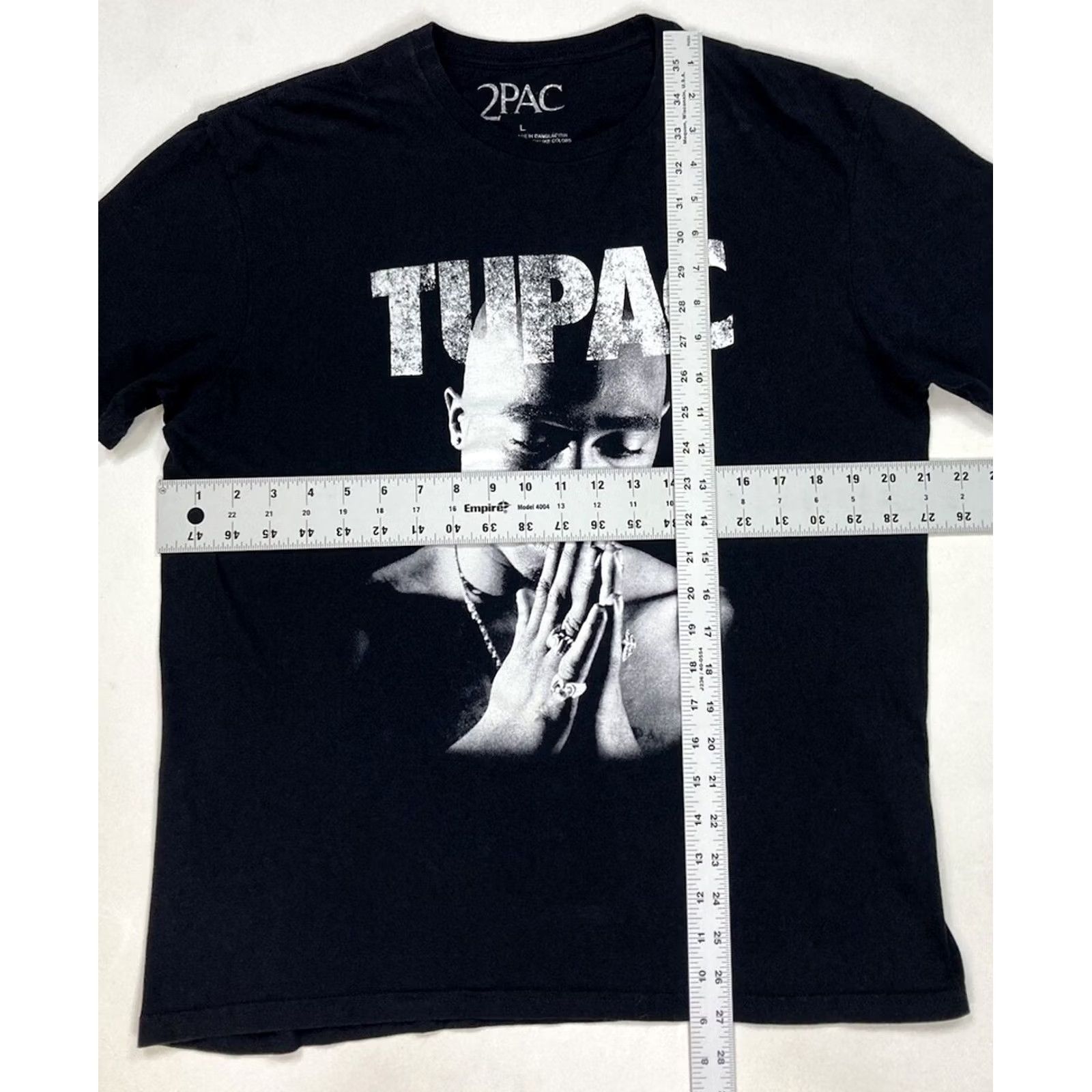Vintage VINTAGE 2pac Tupac Shakur Praying Hand Graphic T-shirt Men Large Black Music Size US L / EU 52-54 / 3 - 5 Thumbnail