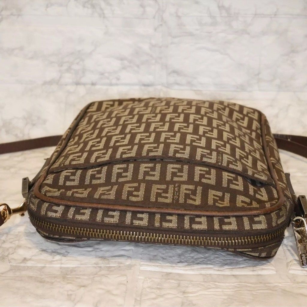 Fendi Fendi Brown Crossbody Bag with Iconic FF Zucca Monogram Size ONE SIZE - 3 Thumbnail