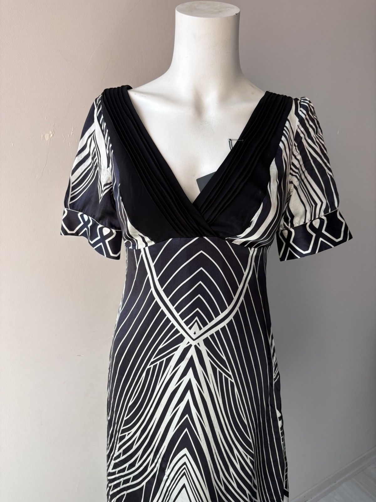 Vintage Silk dress Size S / US 4 / IT 40 - 10 Thumbnail