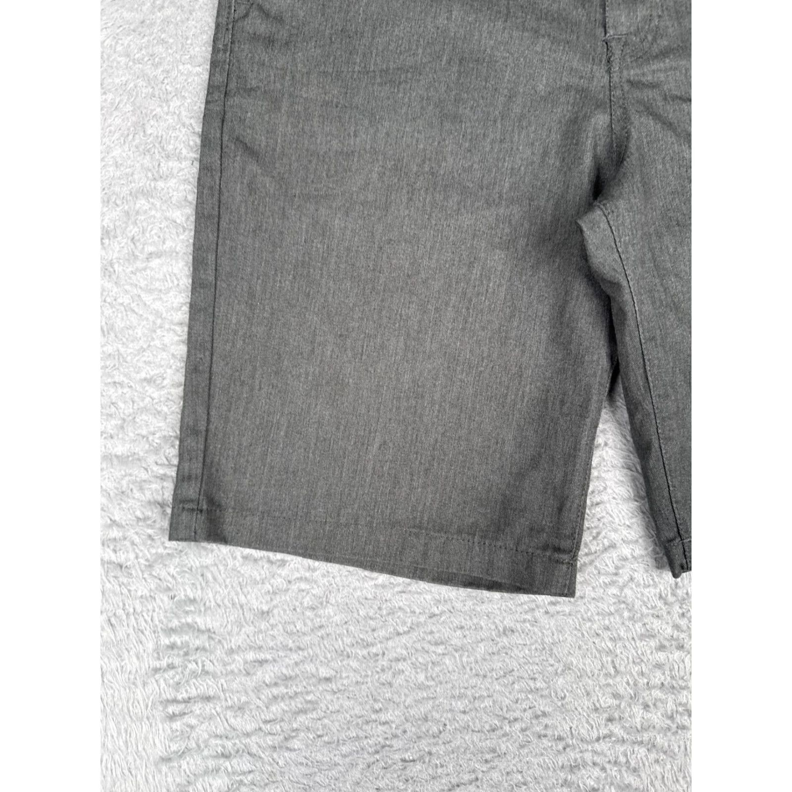 Volcom Volcom Mens Shorts 29 Gray Canvas Chino Flat Front 9 Inseam Casual Summer Wear Size US 29 - 3 Thumbnail