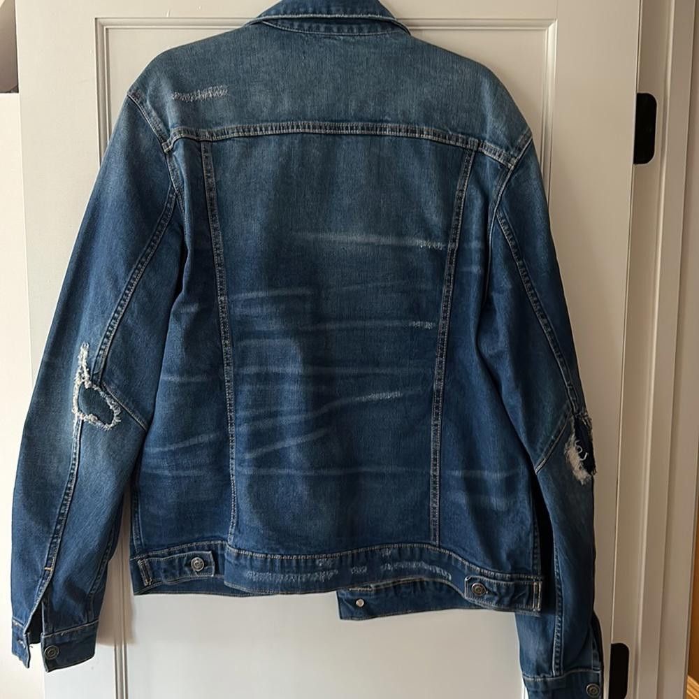 Designer Vigoss Distressed Denim Lightweight Trucker Jean Jacket XL Size US XL / EU 56 / 4 - 3 Thumbnail
