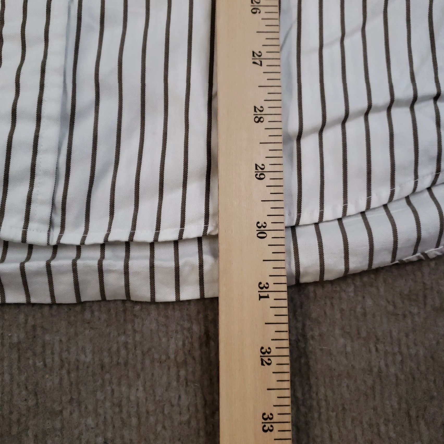 Jos. A. Bank VINTAGE Jos A. Bank Dress Shirt Mens Large 16-33 White Brown Striped Long Sleeve Business Office Size US L / EU 52-54 / 3 - 4 Thumbnail