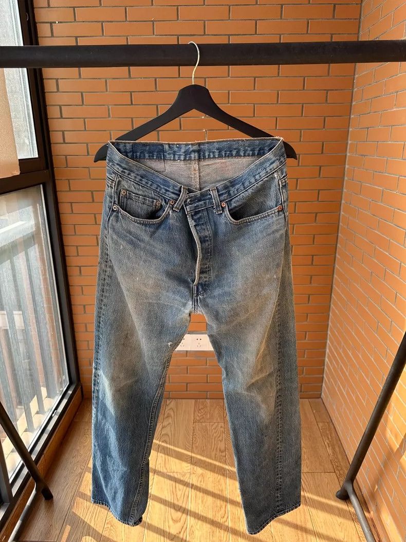 Vintage Vintage 90s Levi's 501 Jeans 2505-Nextarrow Size US 30 / EU 46 - 1 Thumbnail
