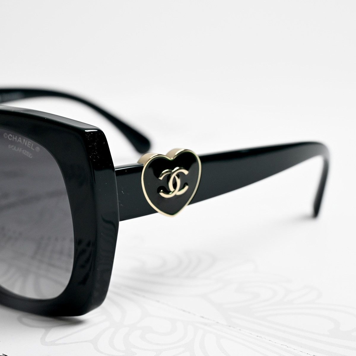 Chanel CHANEL 0CH5519 SUNGLASSES Size ONE SIZE - 3 Thumbnail