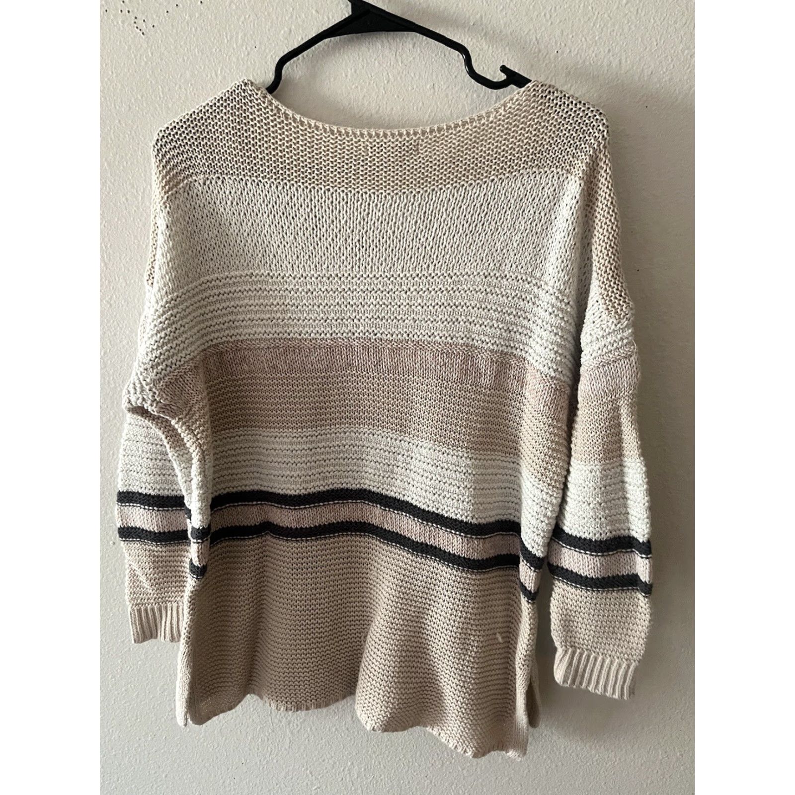American Eagle Outfitters American Eagle Outfitters Women's Sweater Long Sleeve V-Neck Multicolor Knit Pullover L Multicolor 90s Classic Womens Size L / US 10 / IT 46 - 2 Thumbnail
