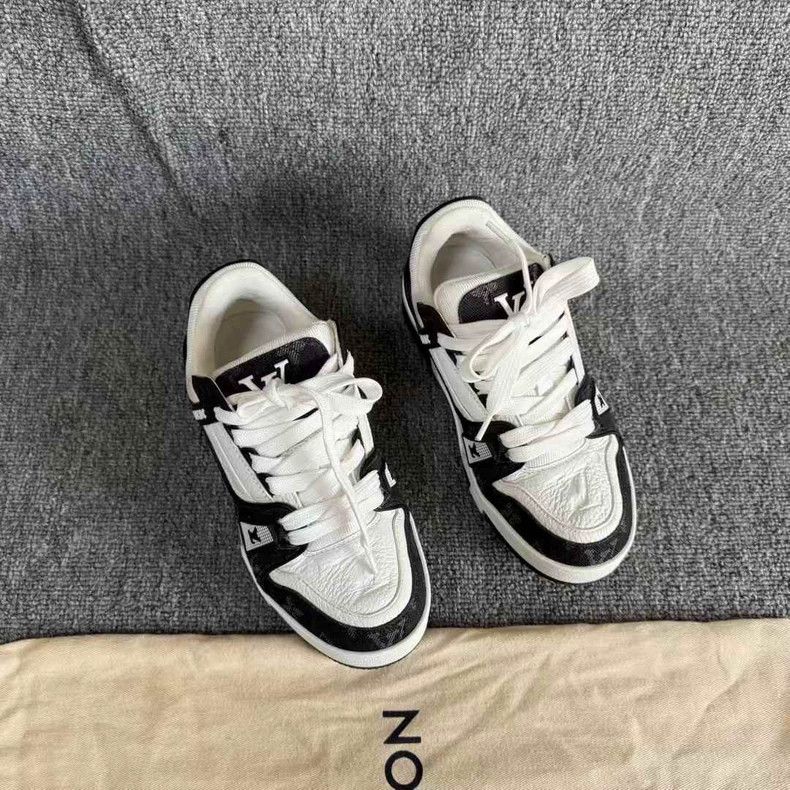 Louis Vuitton Louis Vuitton Trainer Black and White Cowboy shoes Size US 12 / IT 42 - 8 Thumbnail