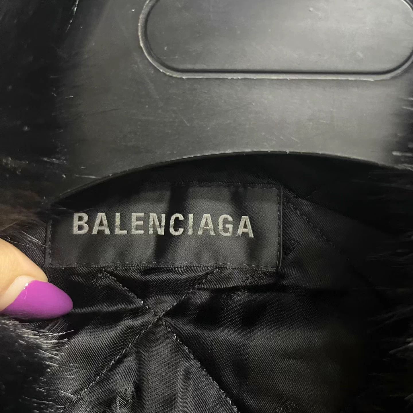 Balenciaga Balenciaga black solid color fur jacket Size S / US 4 / IT 40 - 3 Thumbnail