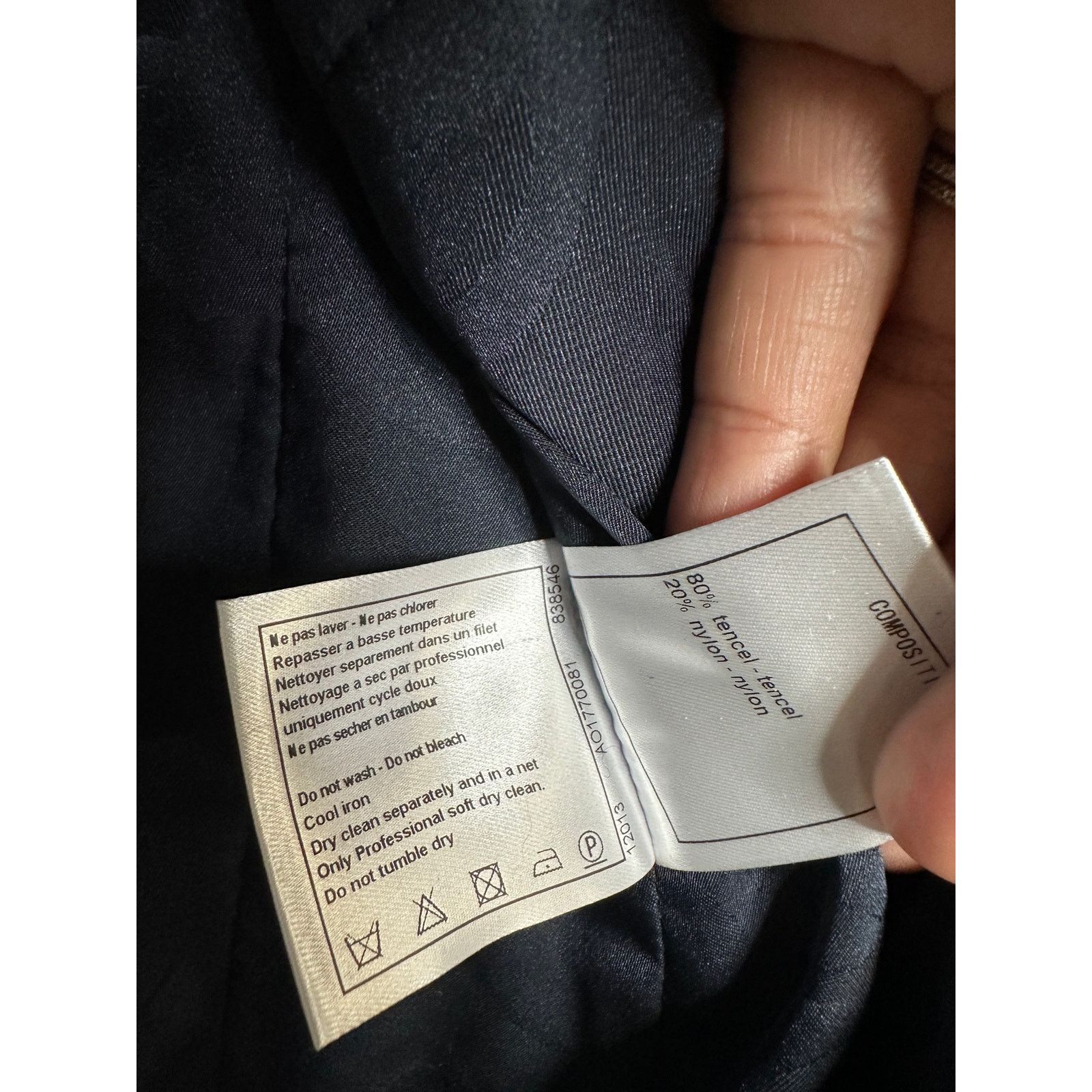 Chanel Chanel Tweed Blazer Navy Silver Buttons Womans 40 Size S / US 4 / IT 40 - 18 Thumbnail