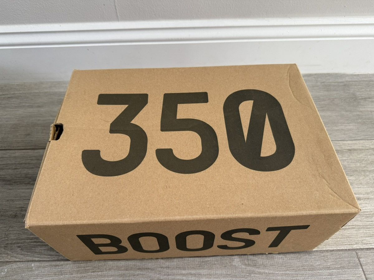 Adidas 2019 Men's ADIDAS Yeezy Boost 350 V2 EG7490 Clay Sz 12 Used Size US 12 / EU 45 - 10 Thumbnail