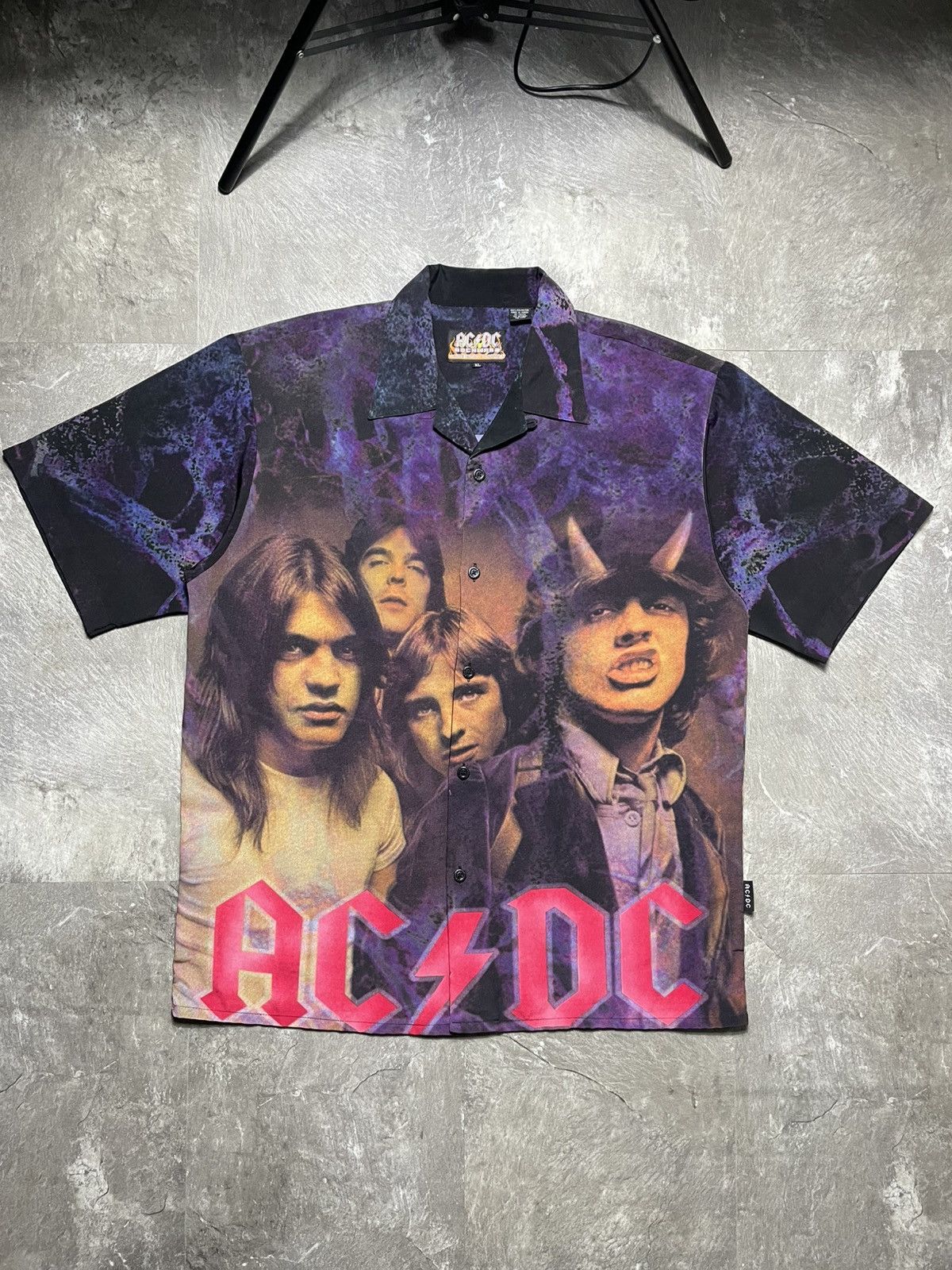 AC/DC Vintage AD/DC Graphic Shirt Short Sleeve Band 90s Made USA Size US XL / EU 56 / 4 - 1 Thumbnail