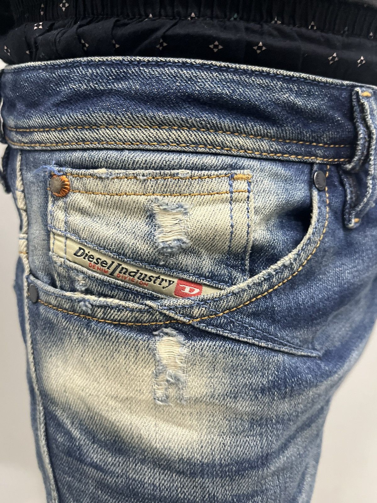 Diesel Vintage Faded Distressed Diesel Denim Y2K Style Size US 30 / EU 46 - 8 Thumbnail
