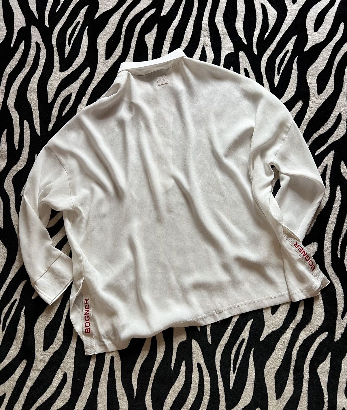 Bogner Bogner Munich blouse pullover 1/4 zip crepe-chiffon Size XL / US 12-14 / IT 48-50 - 3 Thumbnail