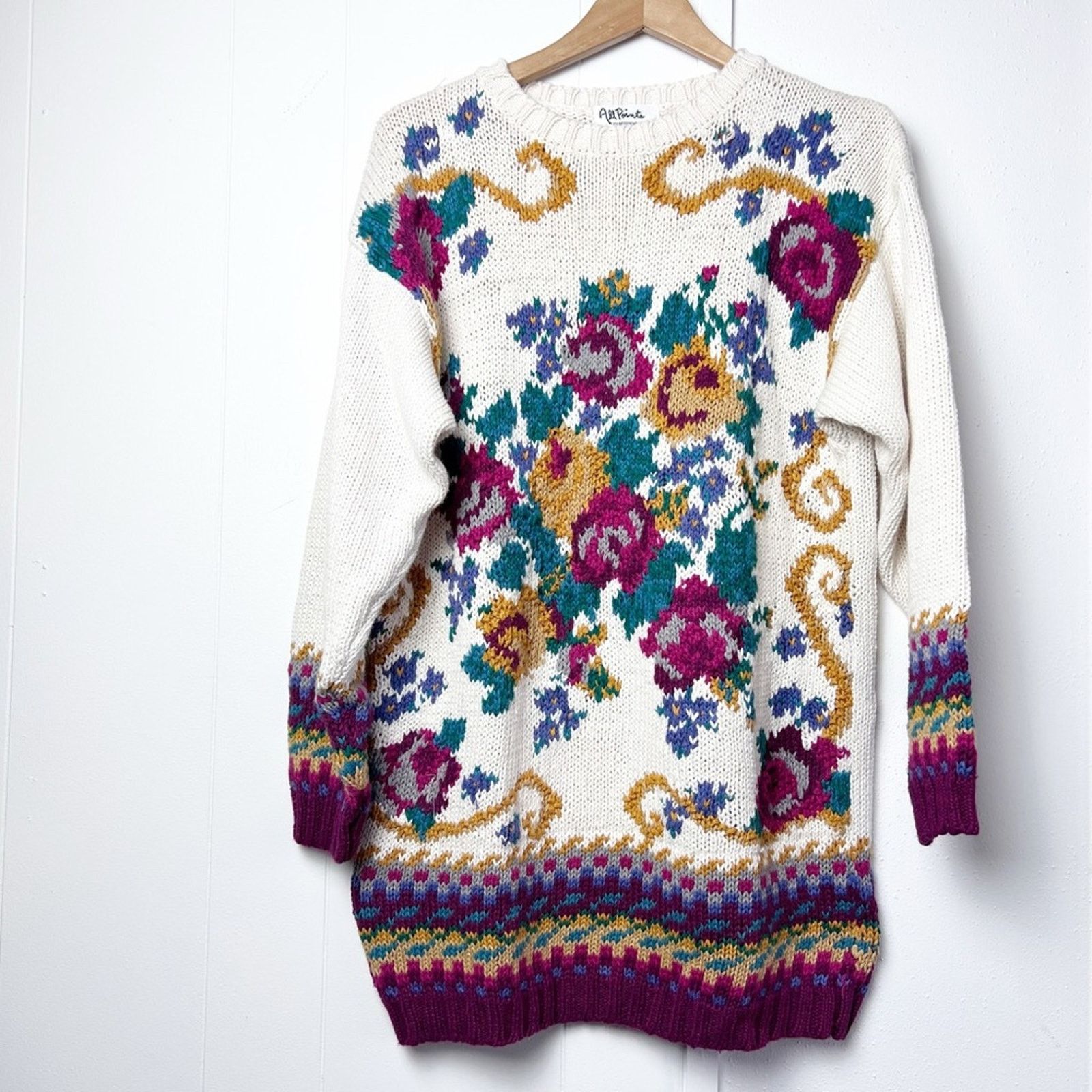 Vintage Vintage Cream Floral Oversized Pullover Sweater Women Med Size M / US 6-8 / IT 42-44 - 1 Thumbnail