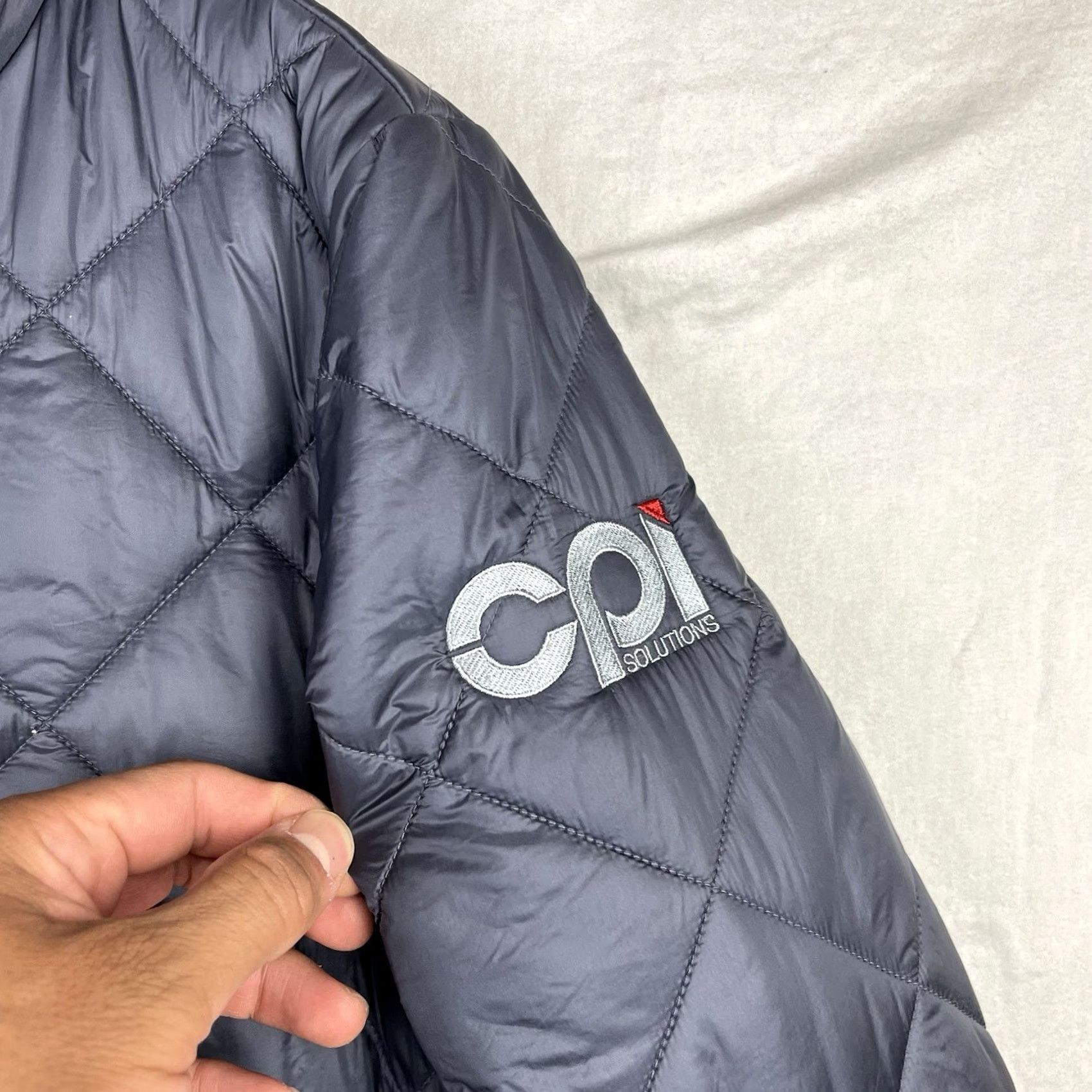 Patagonia Patagonia Jacket Womens Large Navy Blue Prow Bomber Quilted Full Zip Logo Size L / US 10 / IT 46 - 3 Thumbnail