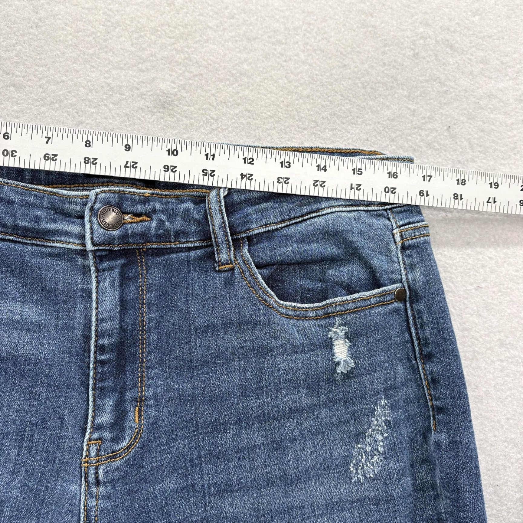 Denime Judy Blue Jeans Womens 13/31 Straight Fit Blue Mid Rise Distressed Stretch Denim Jeans Women Slim Pocket 5-Pocket Fall Vintage: No, etc Size 24" / US 00 / IT 34 - 6 Thumbnail