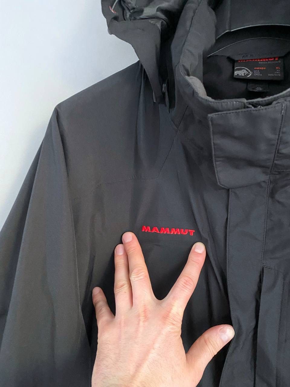 Mammut Mammut GORE-TEX Men's Black Waterproof Hooded Jacket Size XL Size US XL / EU 56 / 4 - 5 Thumbnail