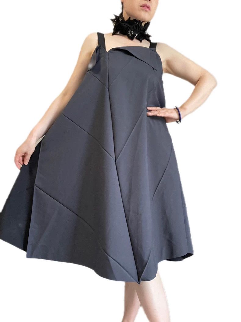 Issey Miyake Issey Miyake size:3 A dark grey-black color-blocked dress Size XS / US 0-2 / IT 36-38 - 2 Thumbnail