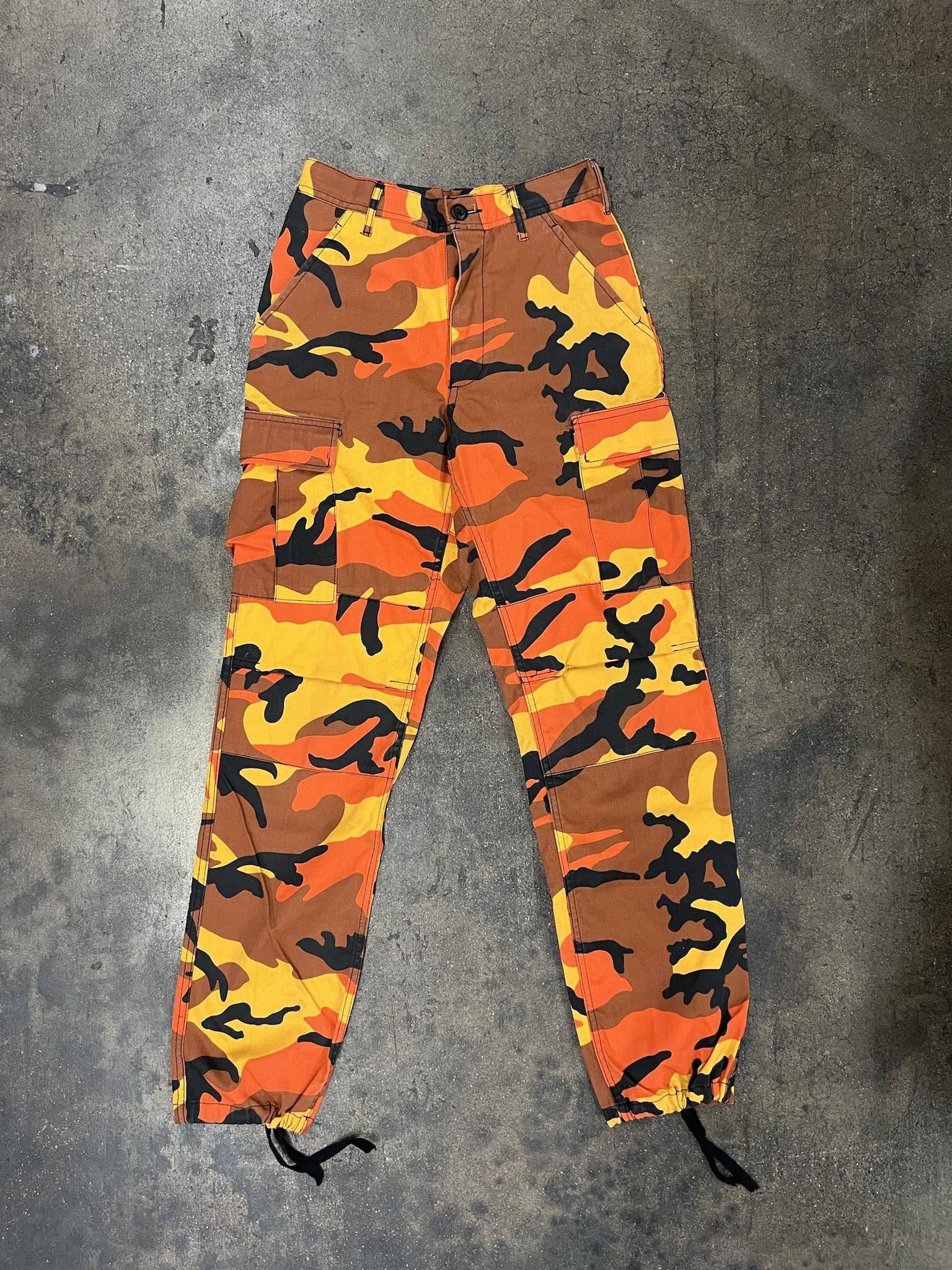 Other Vintage Orange Camo Cargo Pants Size US 28 / EU 44 - 1 Thumbnail
