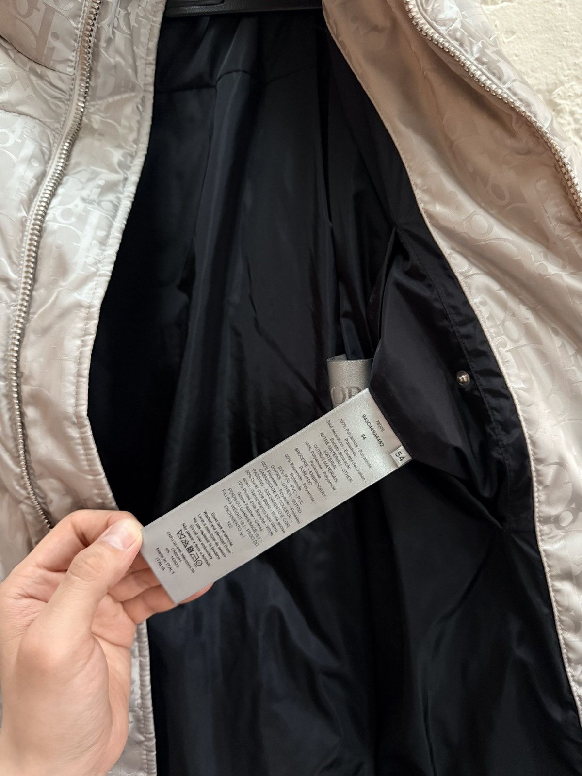 Dior FW21 Pearl Oblique Puffer Jacket Size US L / EU 52-54 / 3 - 10 Thumbnail