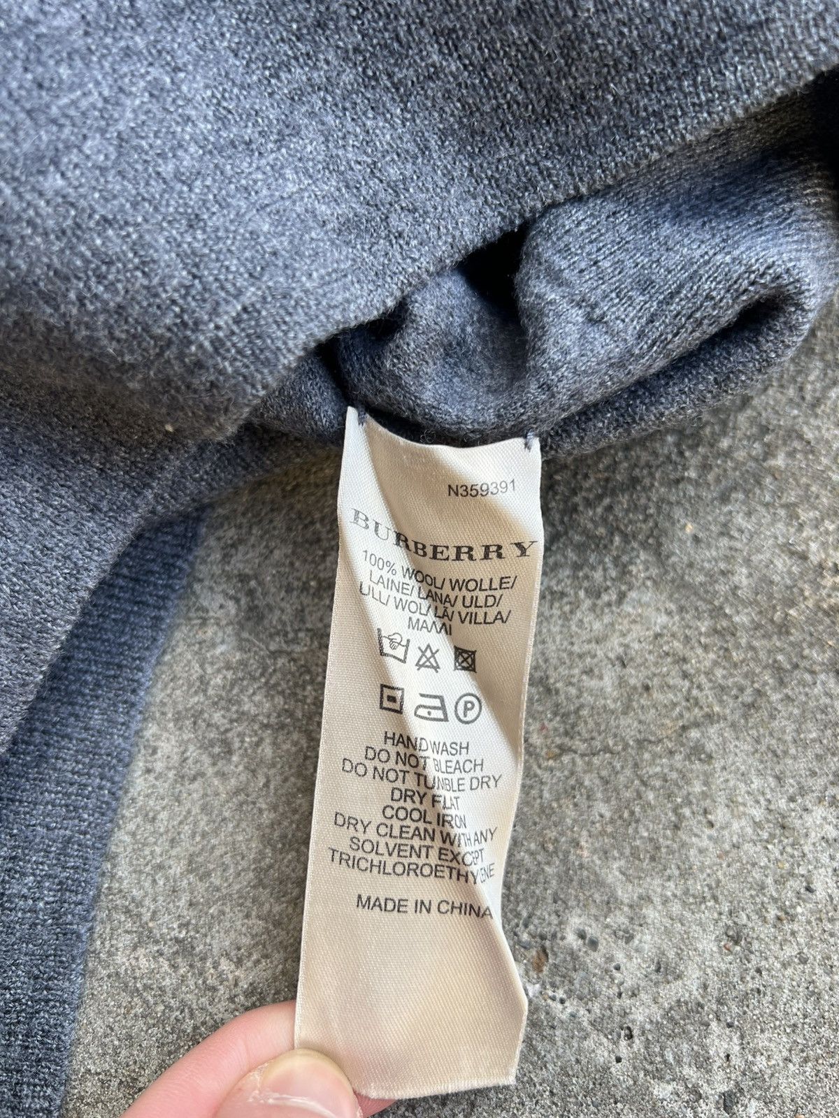 Burberry Burberry Brit Wool Sweater Patchwork V-Neck Knit London Size US M / EU 48-50 / 2 - 8 Thumbnail