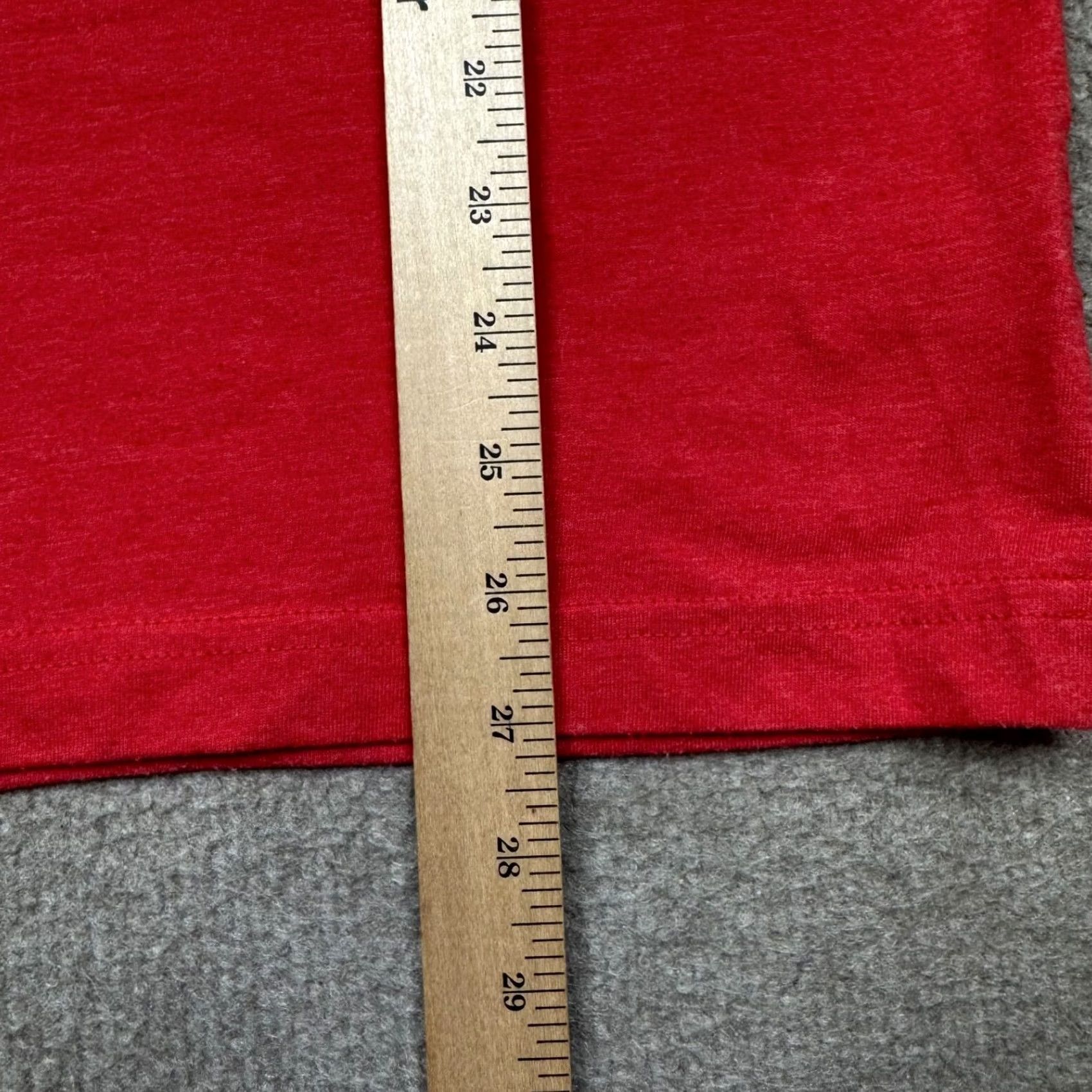 Champion Champion Wisconsin Badgers Mens Shirt Red Medium Short Sleeve Football NCAA Size US M / EU 48-50 / 2 - 6 Thumbnail