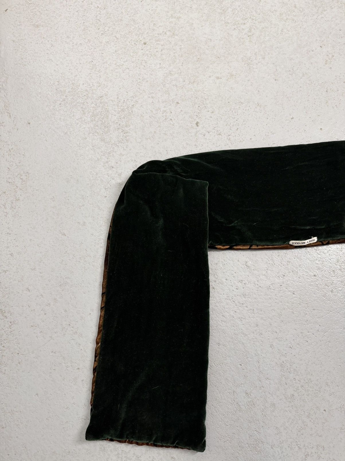 Issey Miyake Vintage Issey Miyake Velour Double Side Scarf Size ONE SIZE - 11 Thumbnail