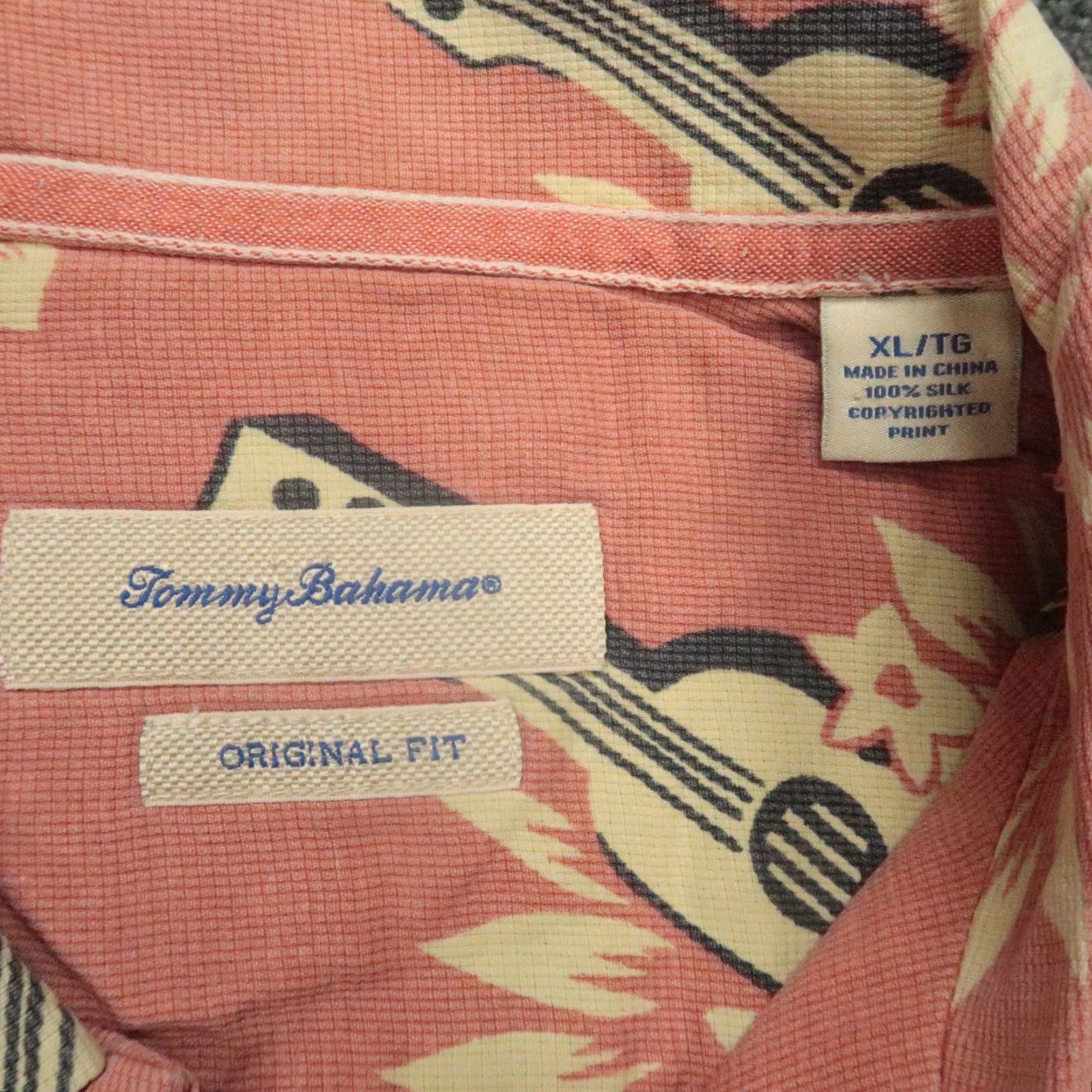 Tommy Bahama VINTAGE Tommy Bahama Shirt Mens XL Silk Floral Hawaiian Red Coral Size US XL / EU 56 / 4 - 3 Thumbnail