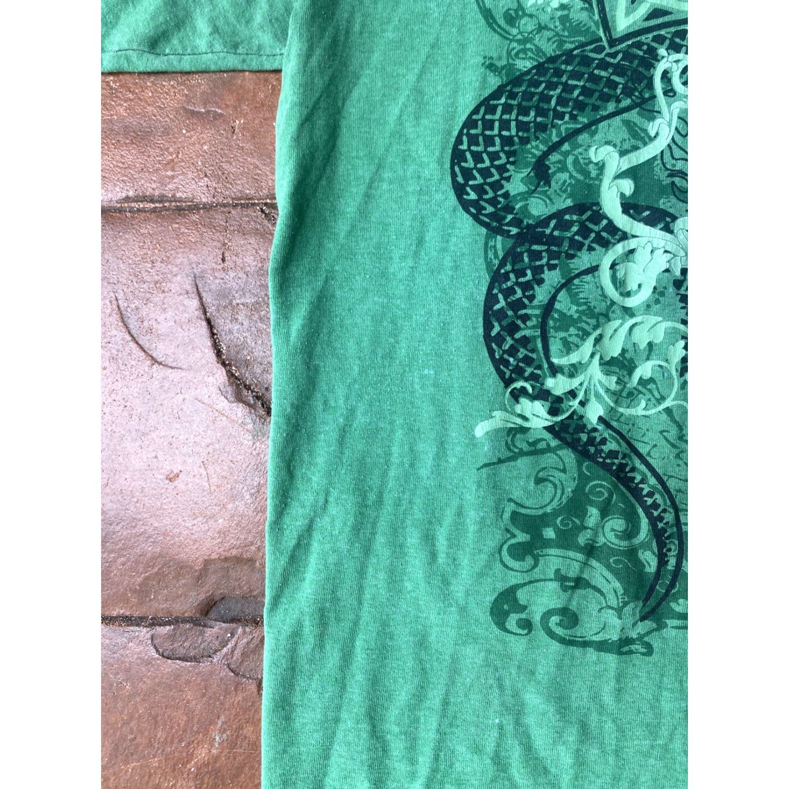 Delta VINTAGE Y2K Affliction Style Cross T-Shirt XL Grunge Emo Skater Delta Men Green Skull Crew Neck Short Sleeve Cotton Brand Delta Regular Size US XL / EU 56 / 4 - 5 Thumbnail