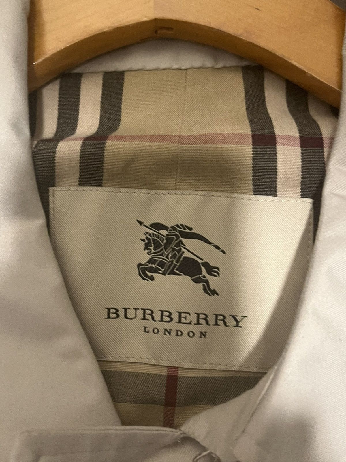 Burberry × Vintage Burberry London vintage trench coat Size US L / EU 52-54 / 3 - 1 Thumbnail