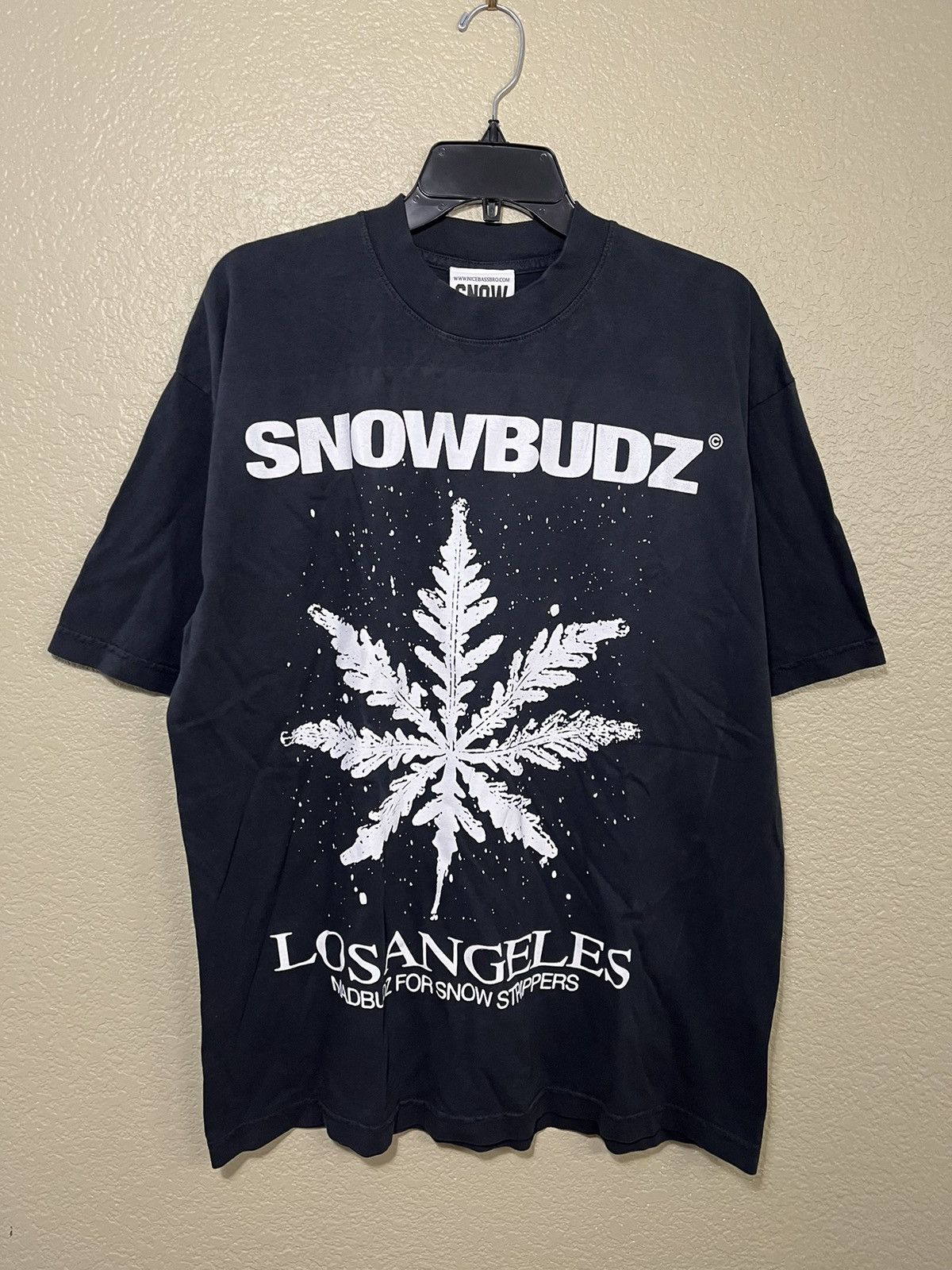 Band Tees Snow strippers x Snowbudz LA pop up exclusive T-Shirt Size US L / EU 52-54 / 3 - 1 Thumbnail