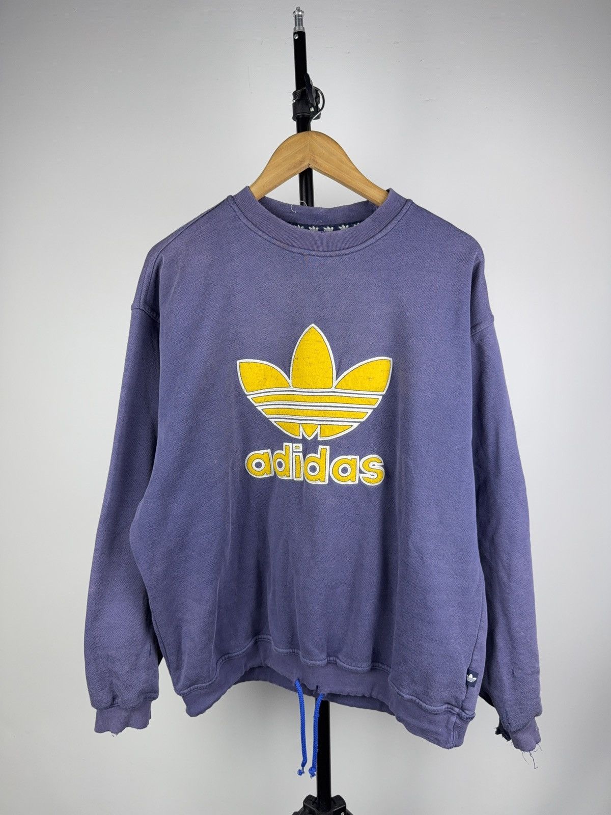 Adidas Vintage 90s Retro Distressed Adidas Sweatshirt Y2K Size US L / EU 52-54 / 3 - 1 Thumbnail
