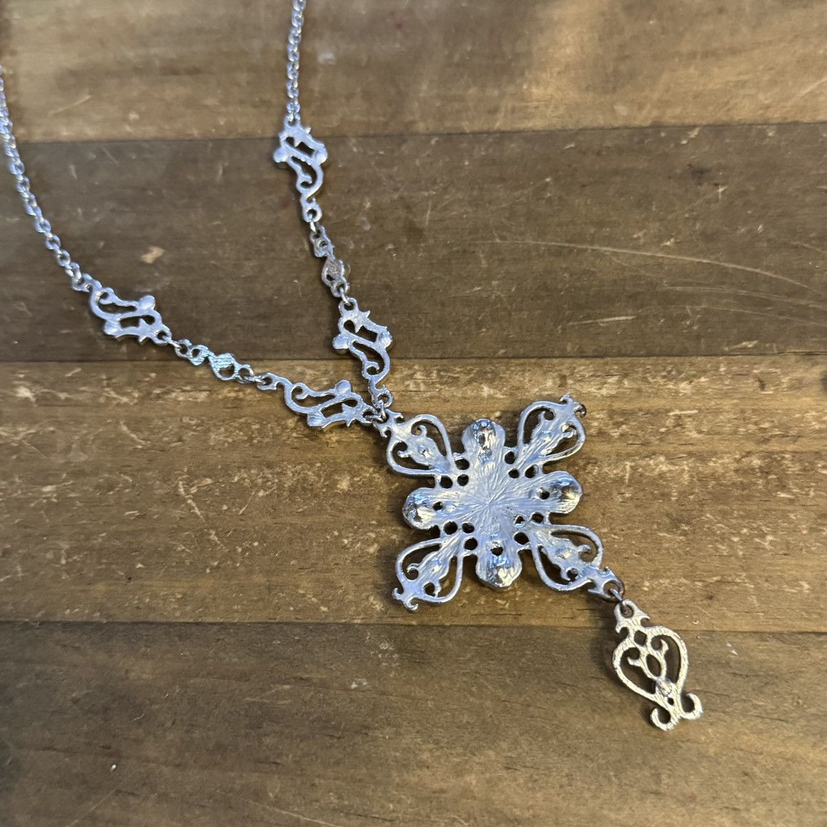 Other Silver tone Victorian gemstone cross necklace Size ONE SIZE - 5 Thumbnail