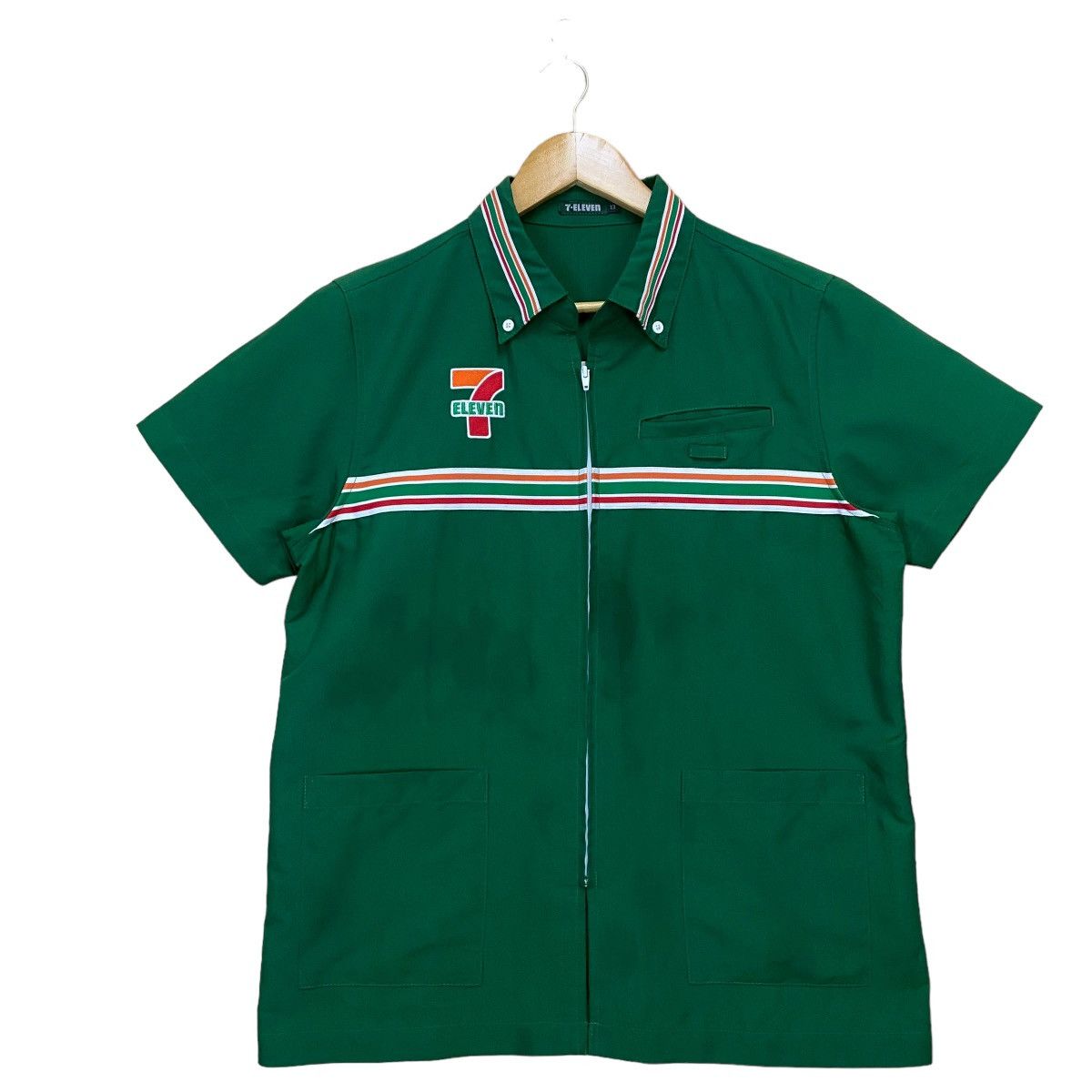 Japanese Brand Vintage 7Eleven Worker Shirts Size US M / EU 48-50 / 2 - 1 Thumbnail