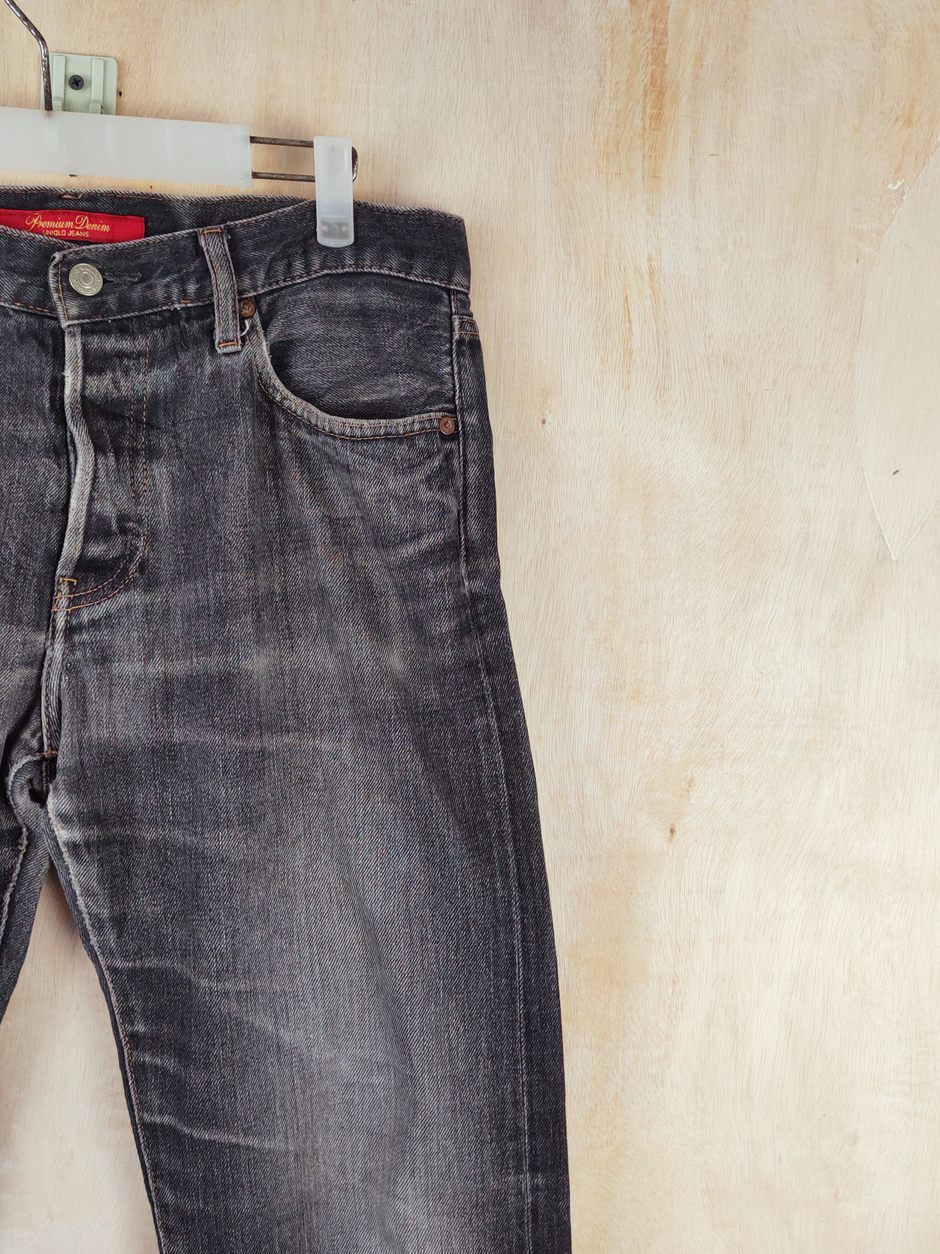 Japanese Brand Uniqlo Black Faded Distressed Ripped Jeans #S2670 Size US 32 / EU 48 - 5 Thumbnail