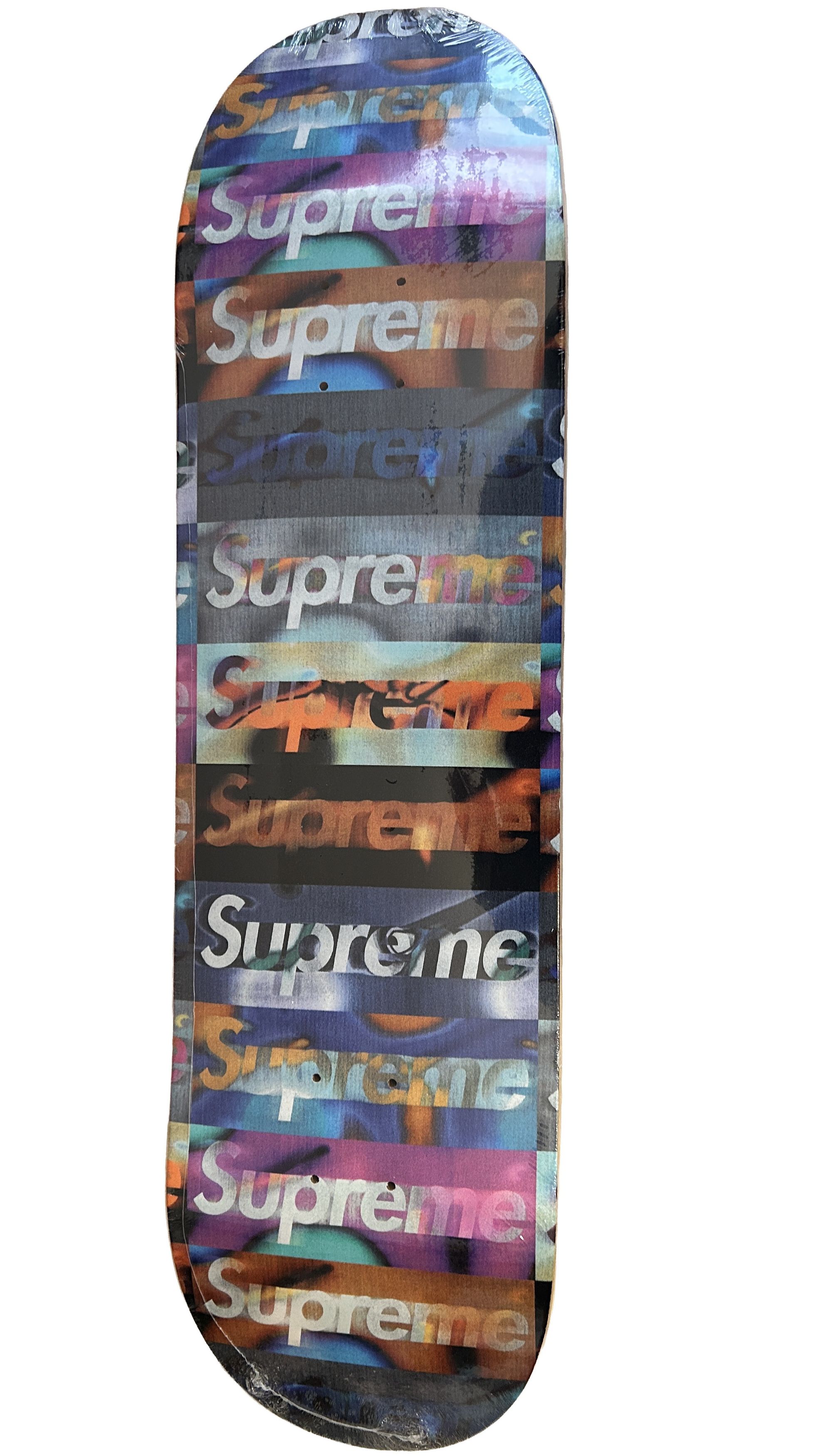 Supreme Supreme Distorted Logo Skateboard Deck Size ONE SIZE - 1 Thumbnail