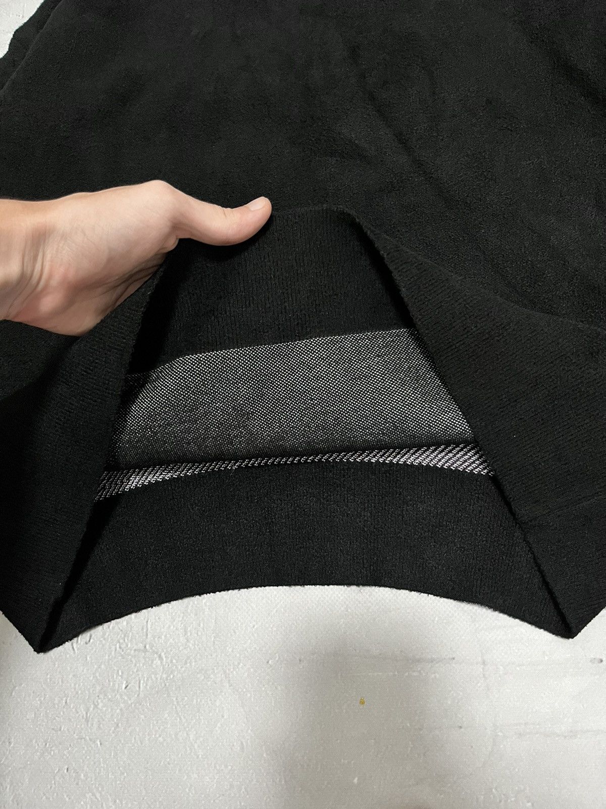 Givenchy Givenchy Limited Edition V-Neck Sweater Year of Rat Size XS / US 0-2 / IT 36-38 - 13 Thumbnail