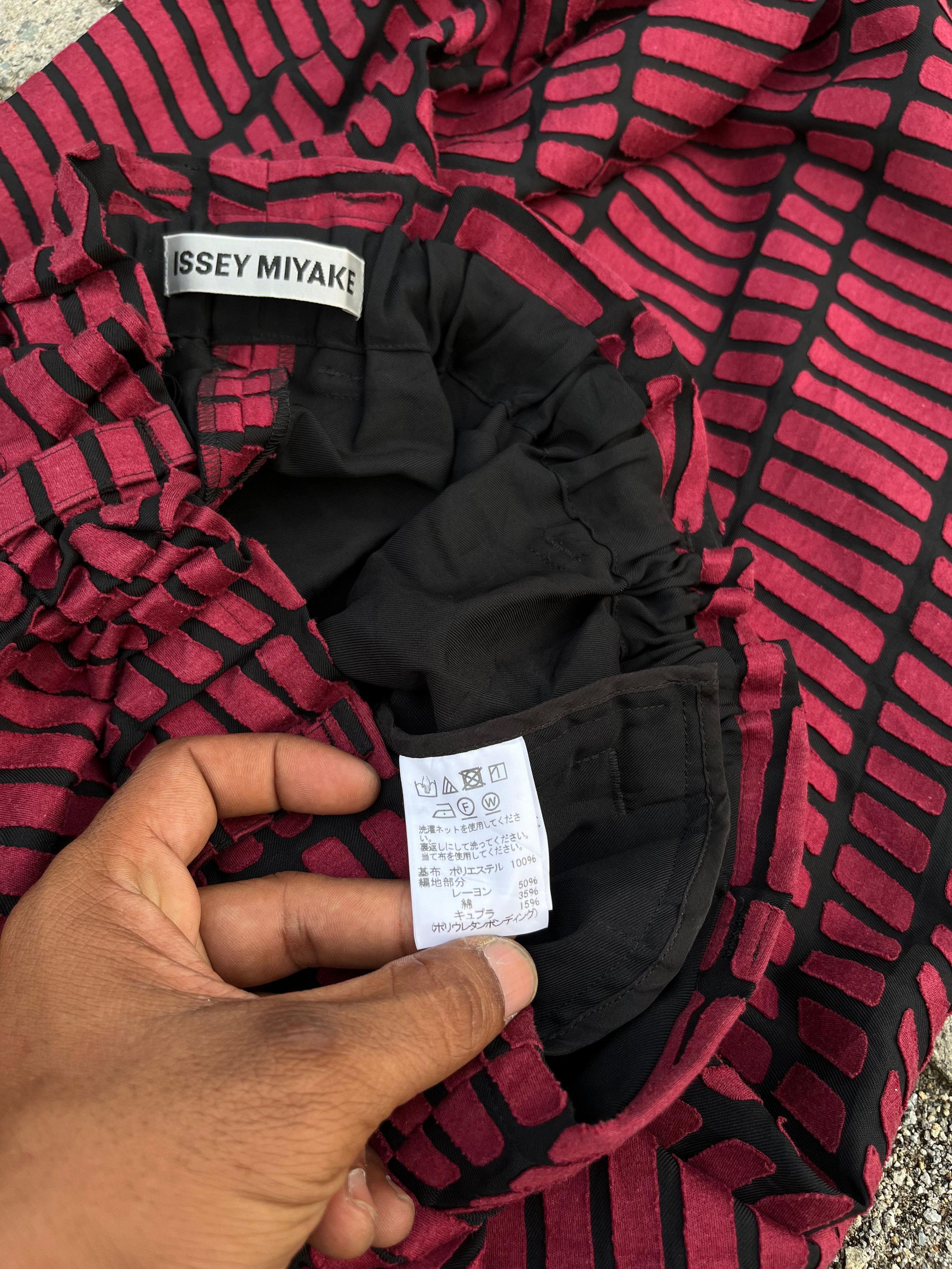 Issey Miyake Issey Miyake Animal Design Saruel Pants Size US 27 - 6 Thumbnail