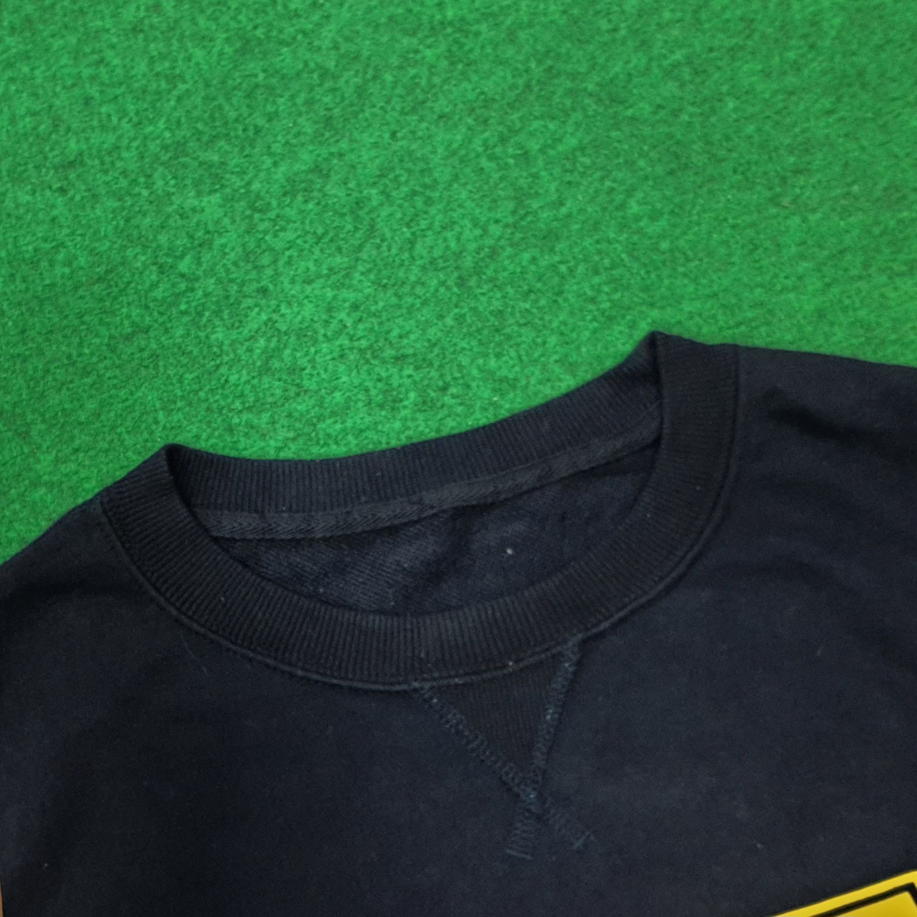 Vintage Vintage University of Michigan Sweatshirt C266N3 Size US M / EU 48-50 / 2 - 4 Thumbnail